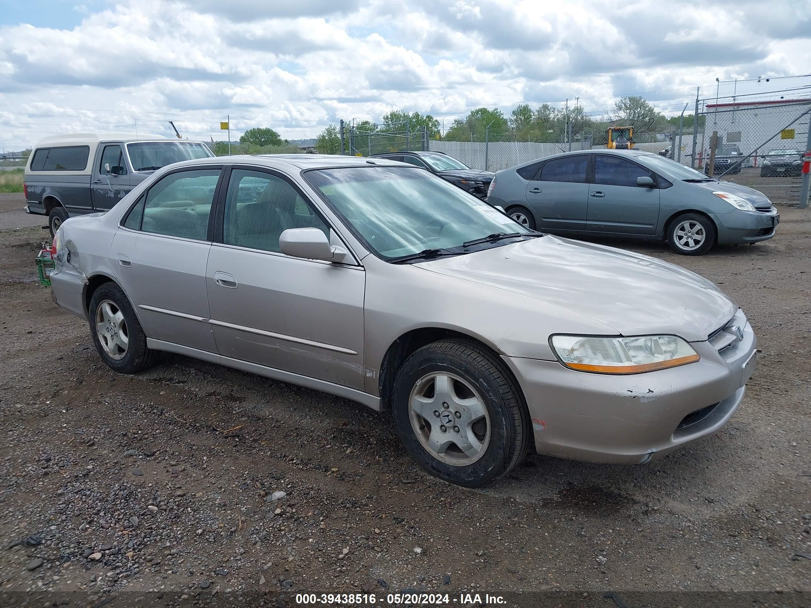 HONDA ACCORD 1999 1hgcg1655xa034801