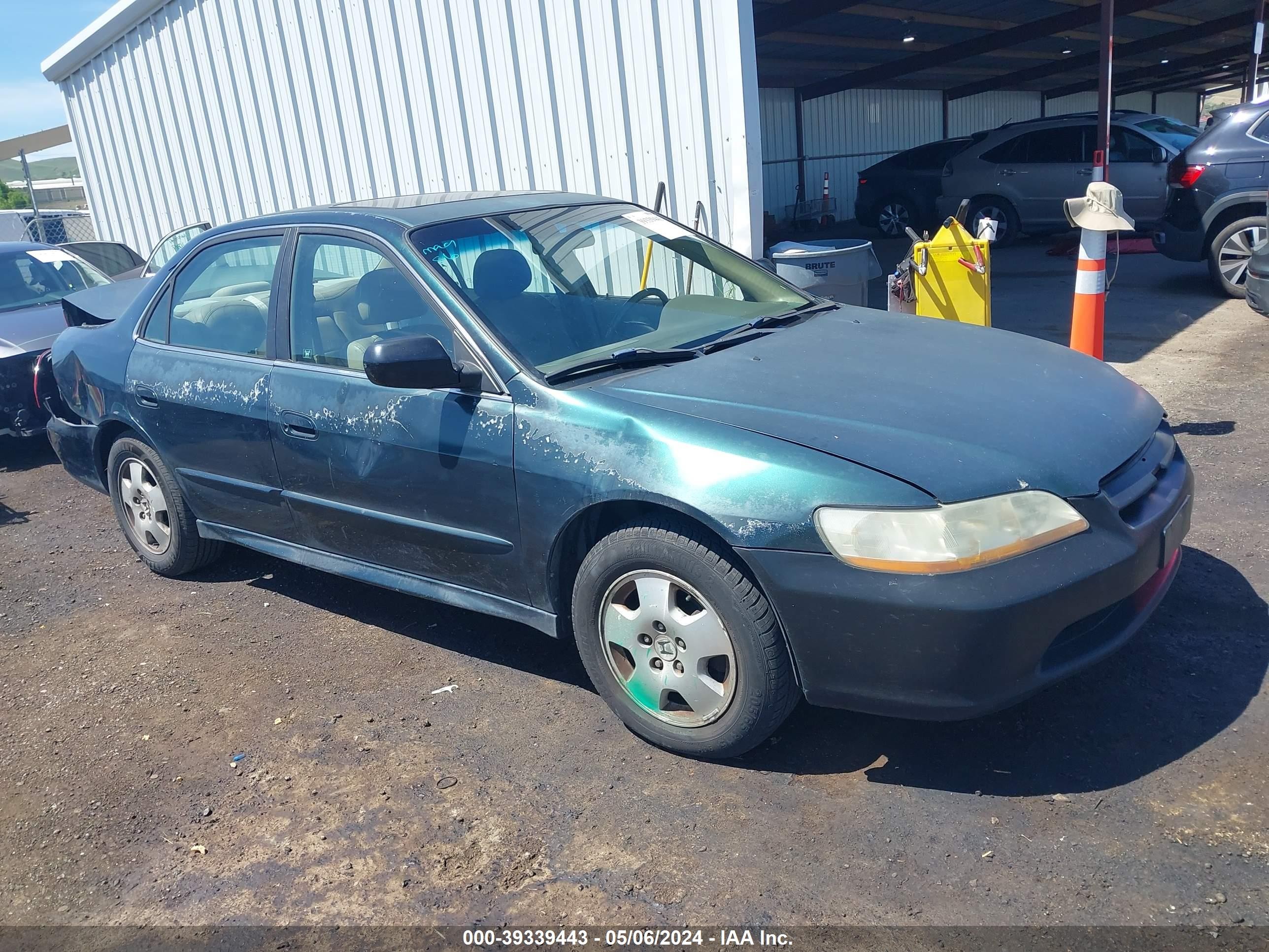 HONDA ACCORD 2001 1hgcg16561a071086