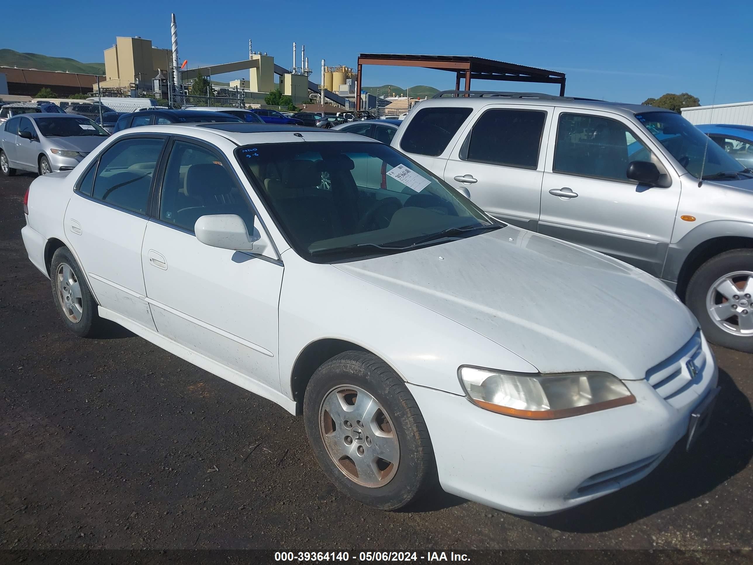 HONDA ACCORD 2002 1hgcg16562a047890