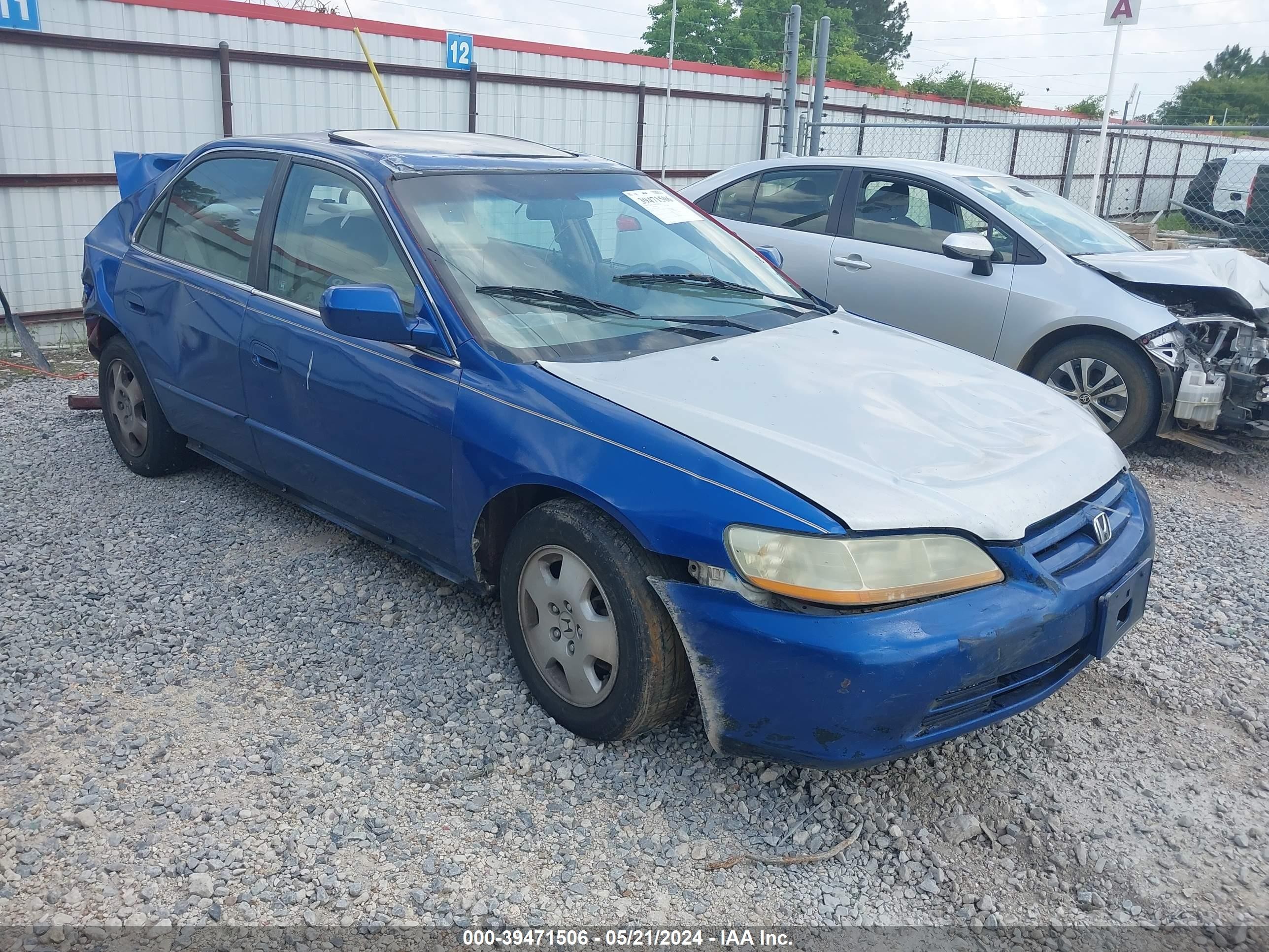 HONDA ACCORD 2001 1hgcg16571a000785