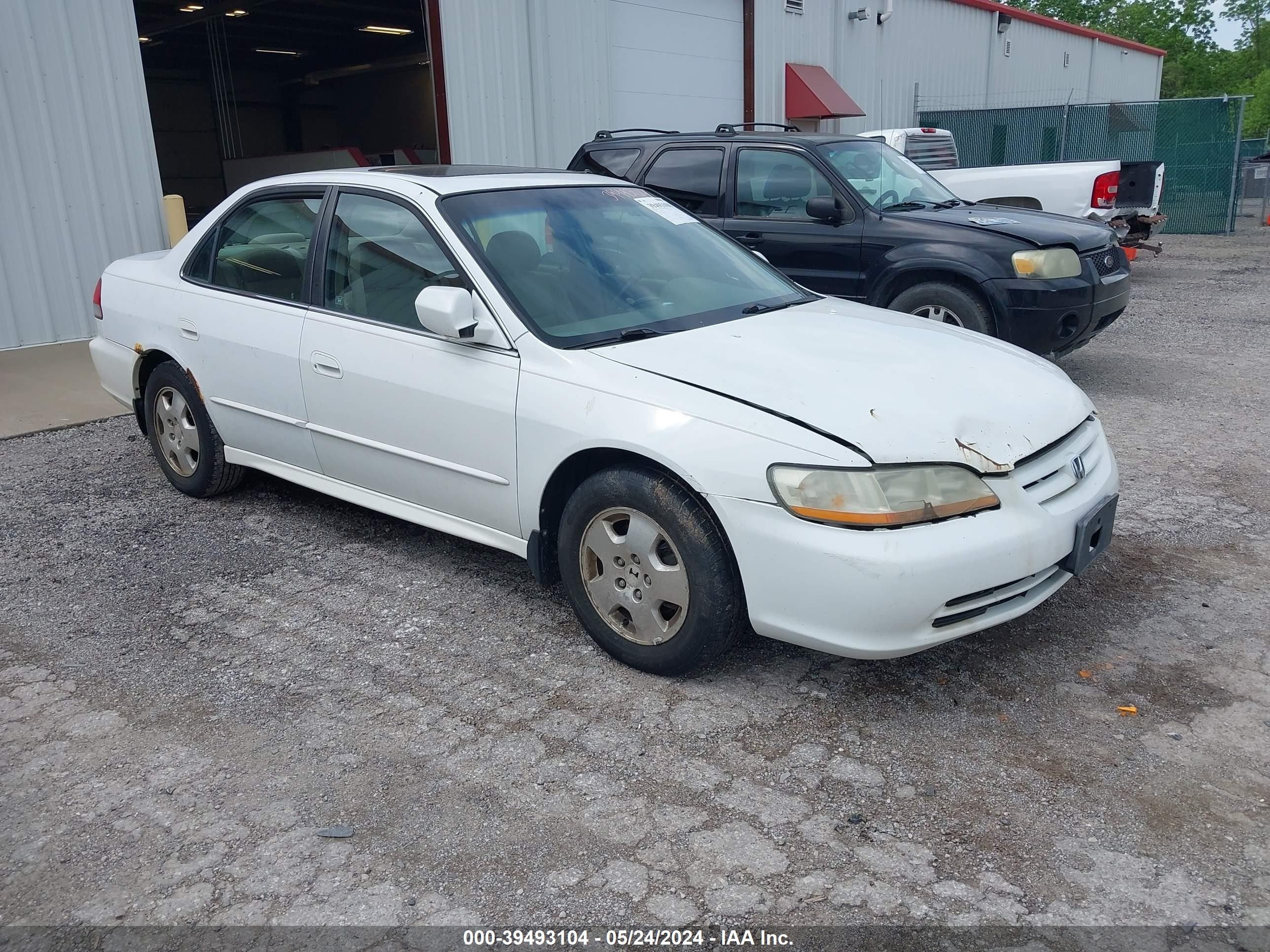 HONDA ACCORD 2002 1hgcg16582a054212