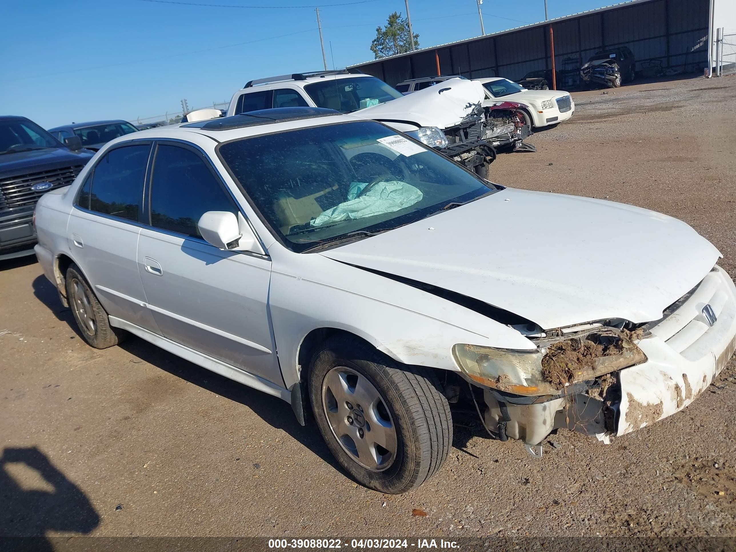 HONDA ACCORD 2002 1hgcg16592a035006