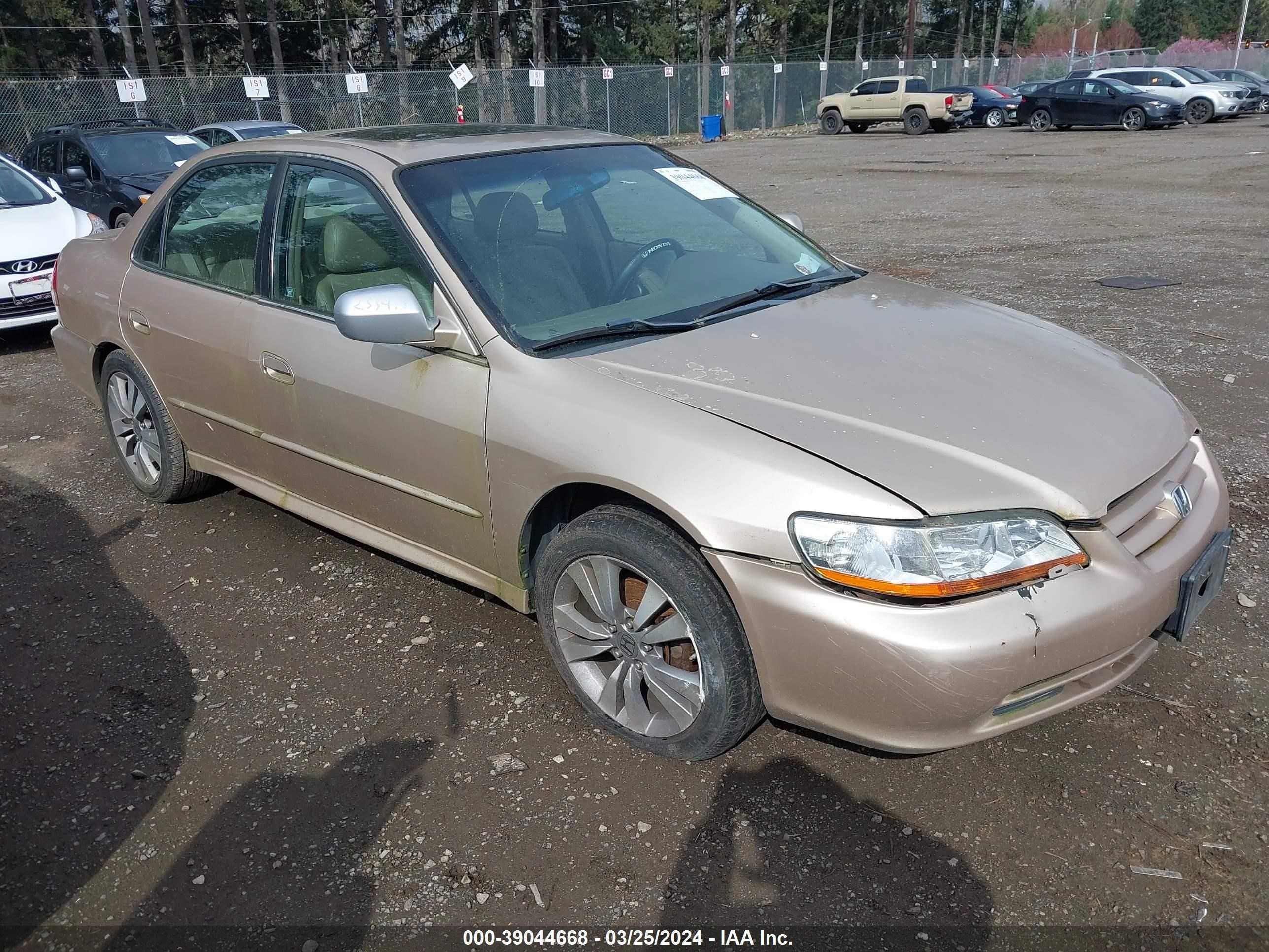 HONDA ACCORD 2002 1hgcg16592a060472