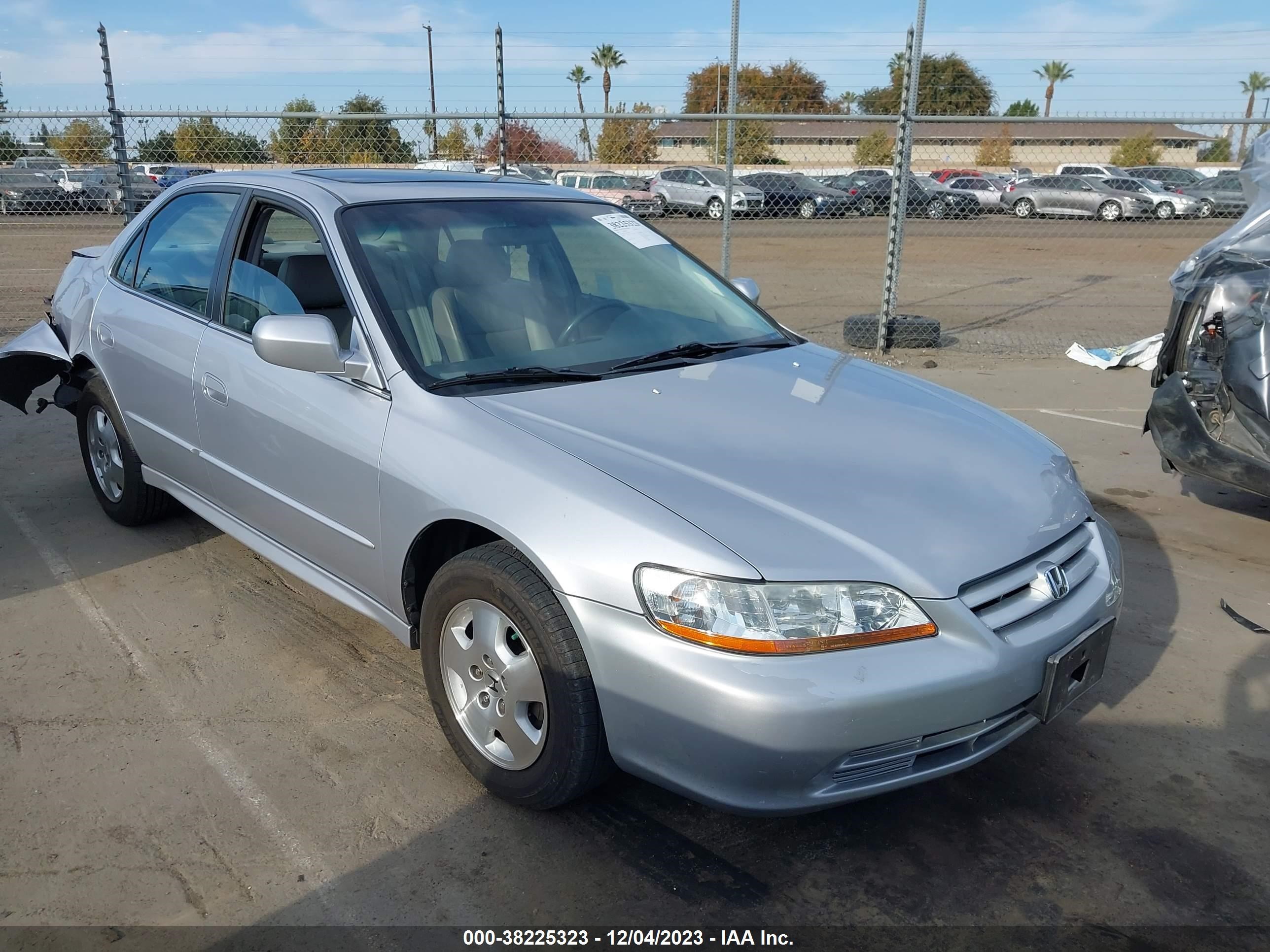 HONDA ACCORD 2002 1hgcg165x2a006291