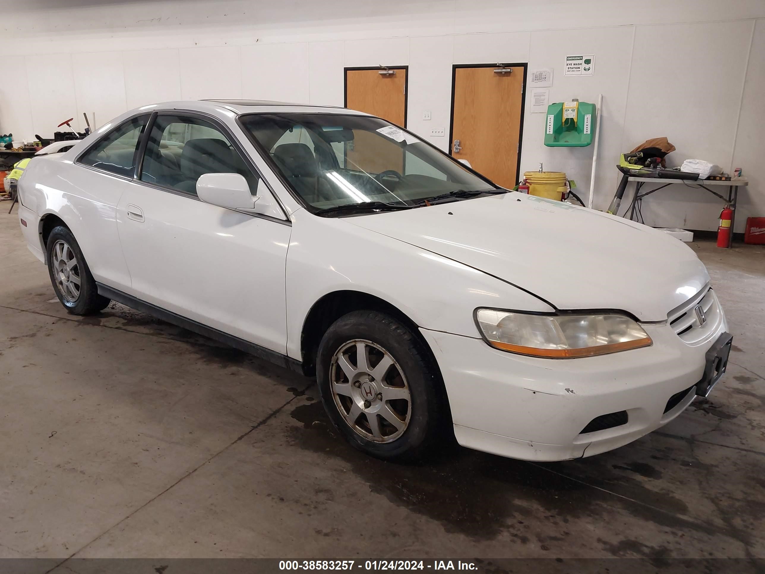 HONDA ACCORD 2002 1hgcg32202a005643