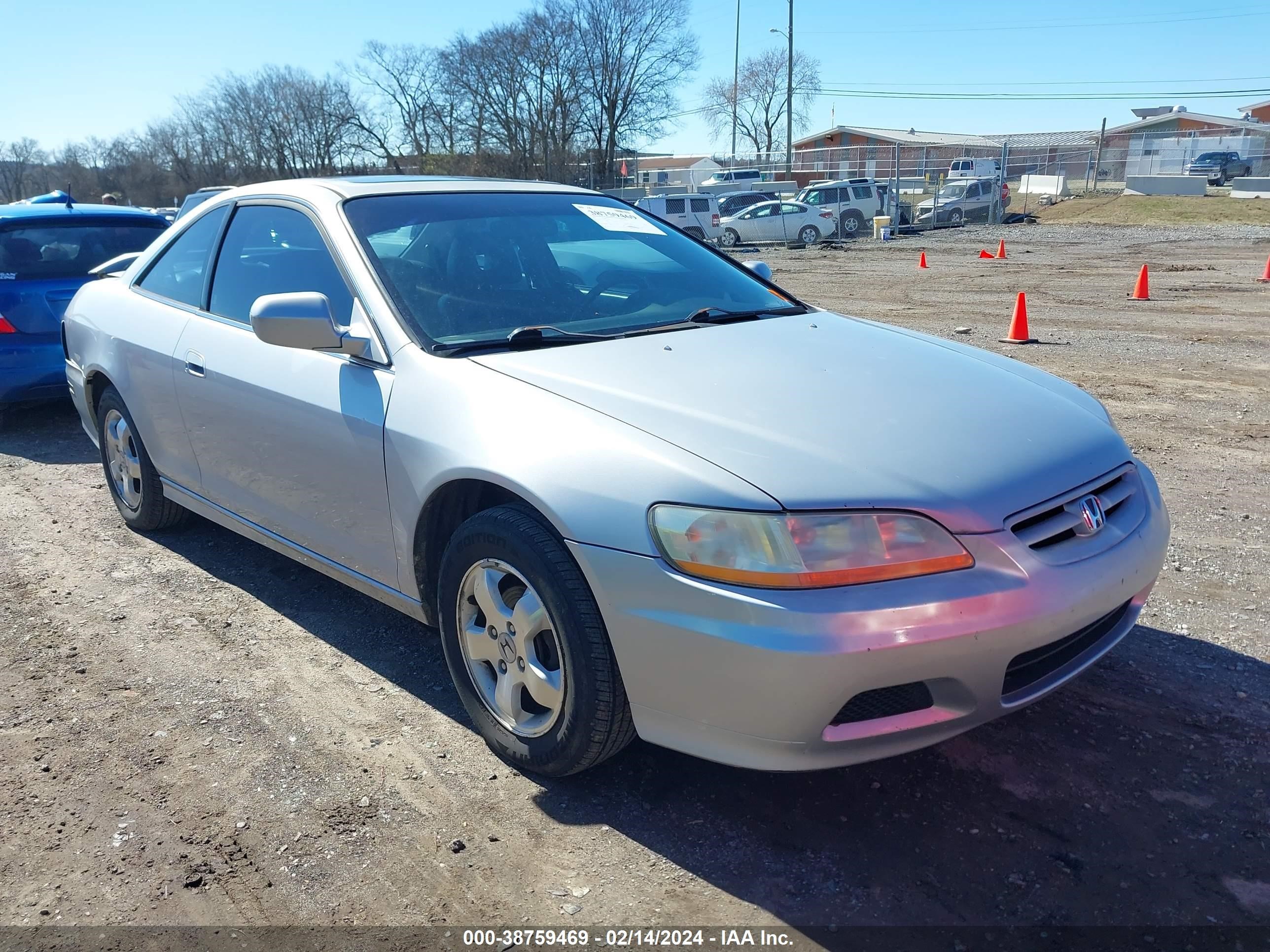 HONDA ACCORD 2001 1hgcg32591a030419