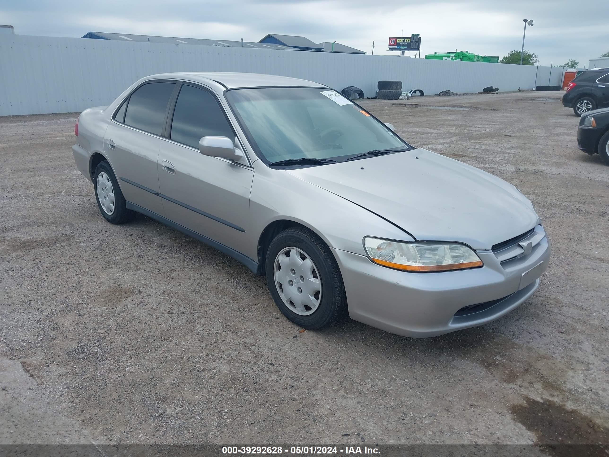 HONDA ACCORD 1998 1hgcg5644wa082075