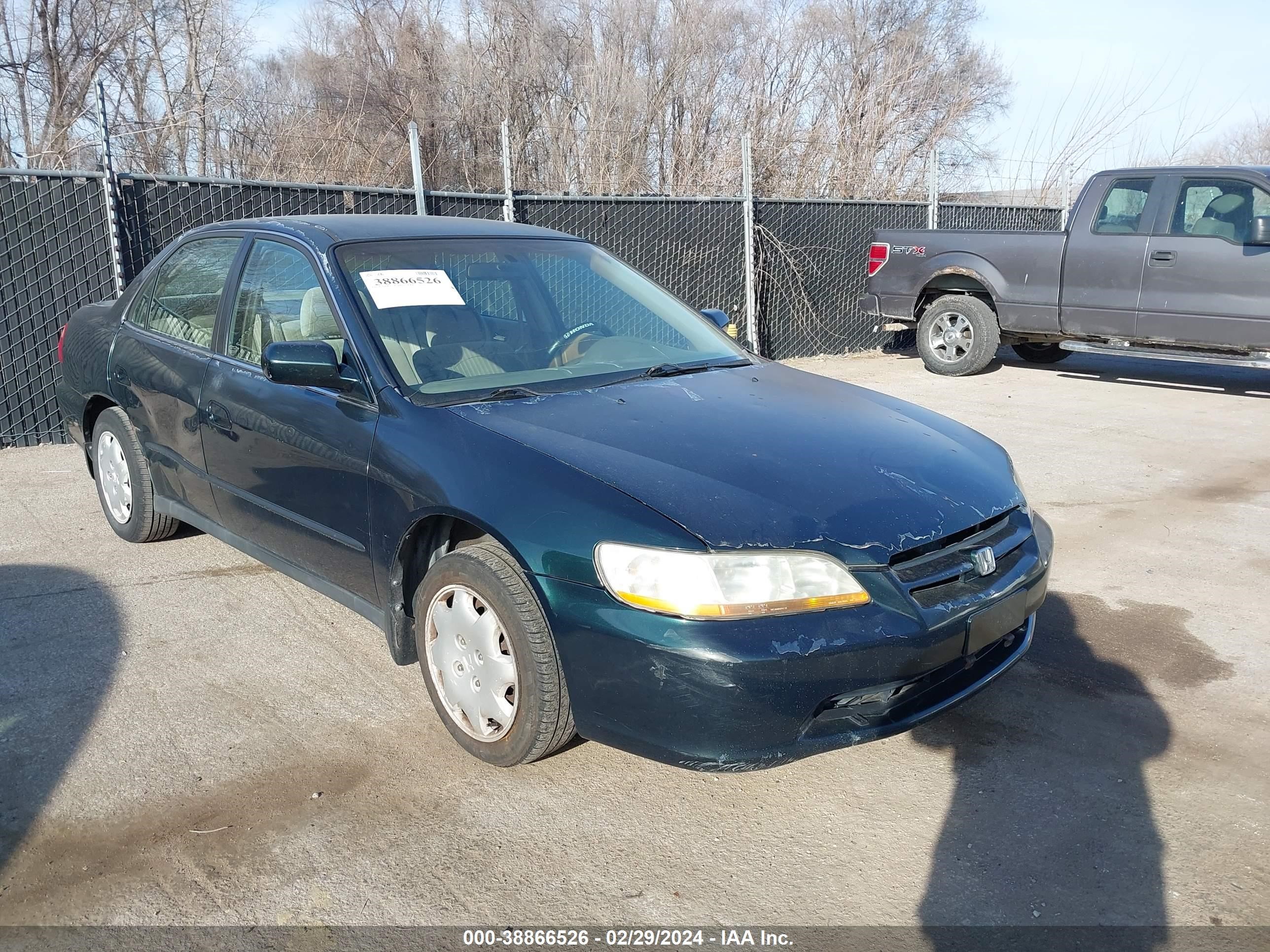 HONDA ACCORD 1998 1hgcg5648wa002325