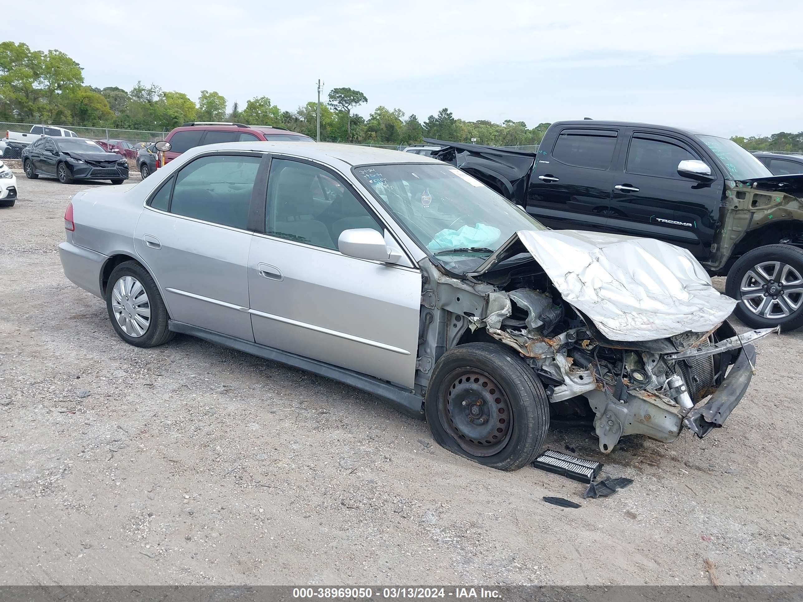 HONDA ACCORD 2002 1hgcg564x2a142211