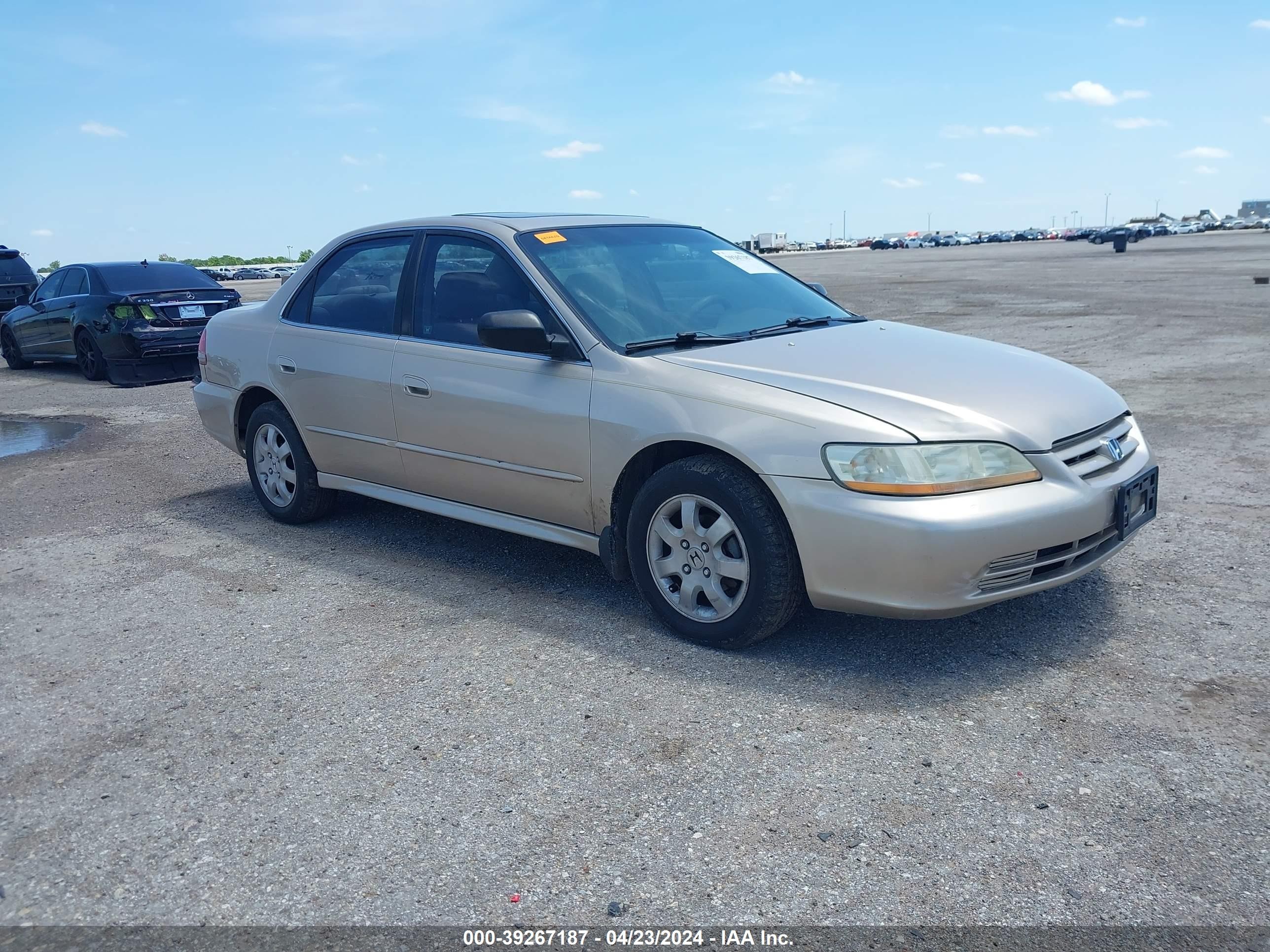 HONDA ACCORD 2002 1hgcg56642a056619