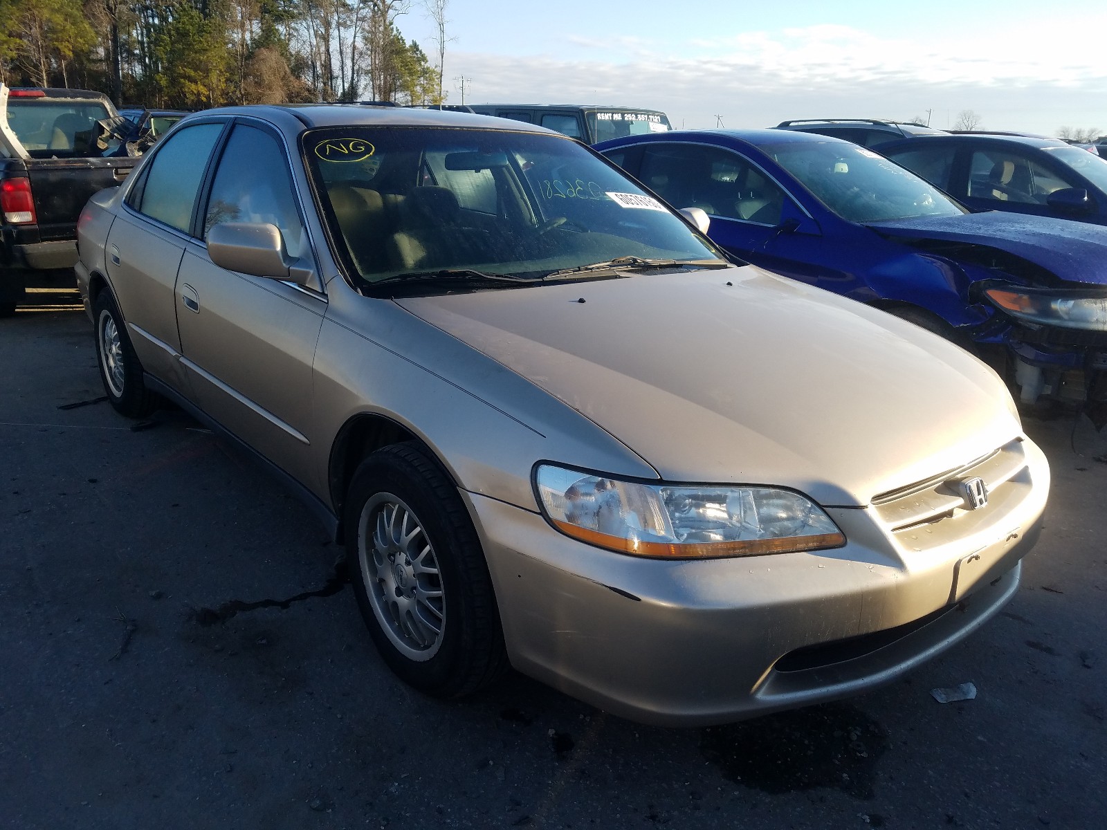 HONDA ACCORD SE 2000 1hgcg5672ya082024