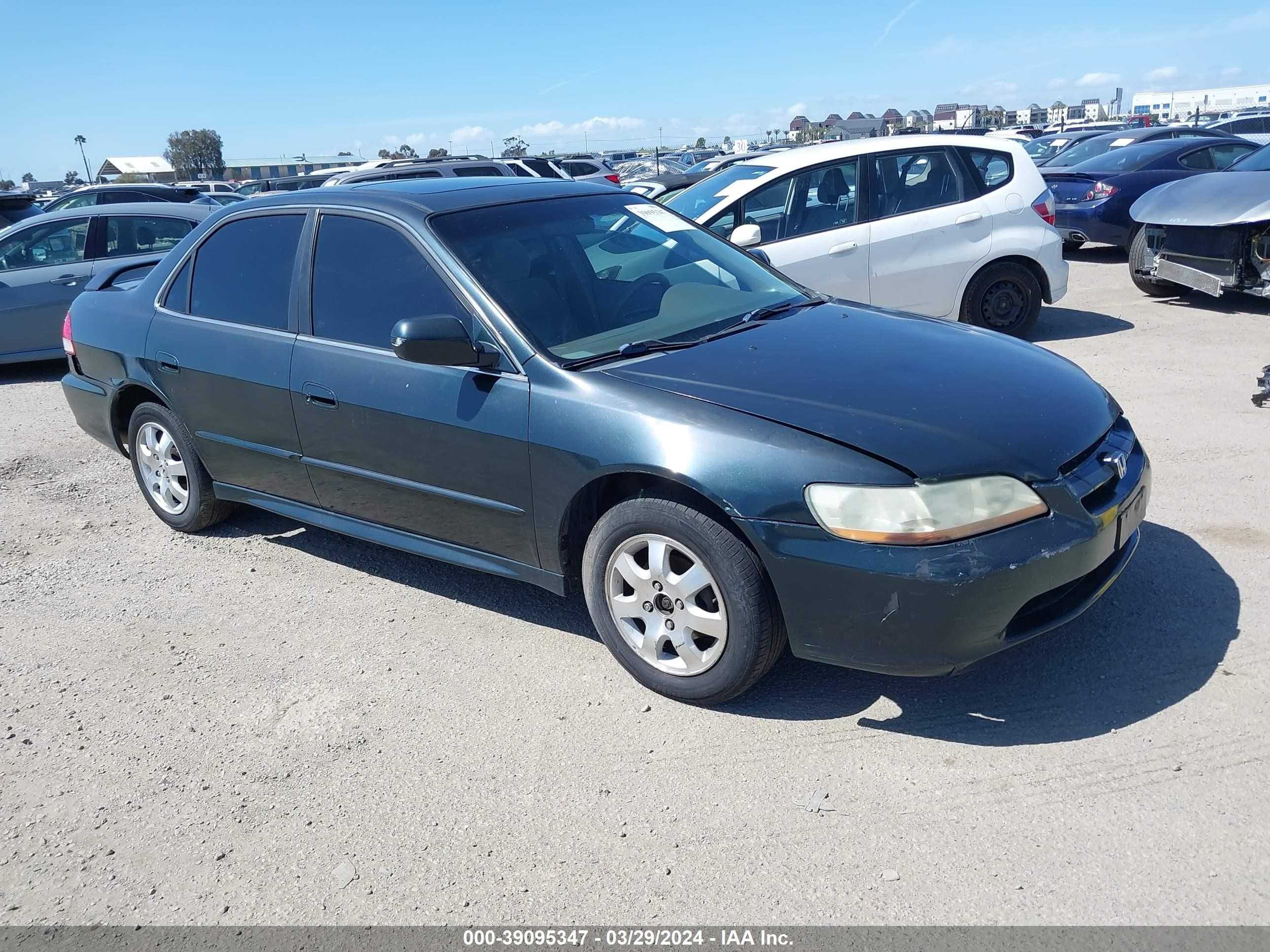 HONDA ACCORD 2001 1hgcg66821a106195