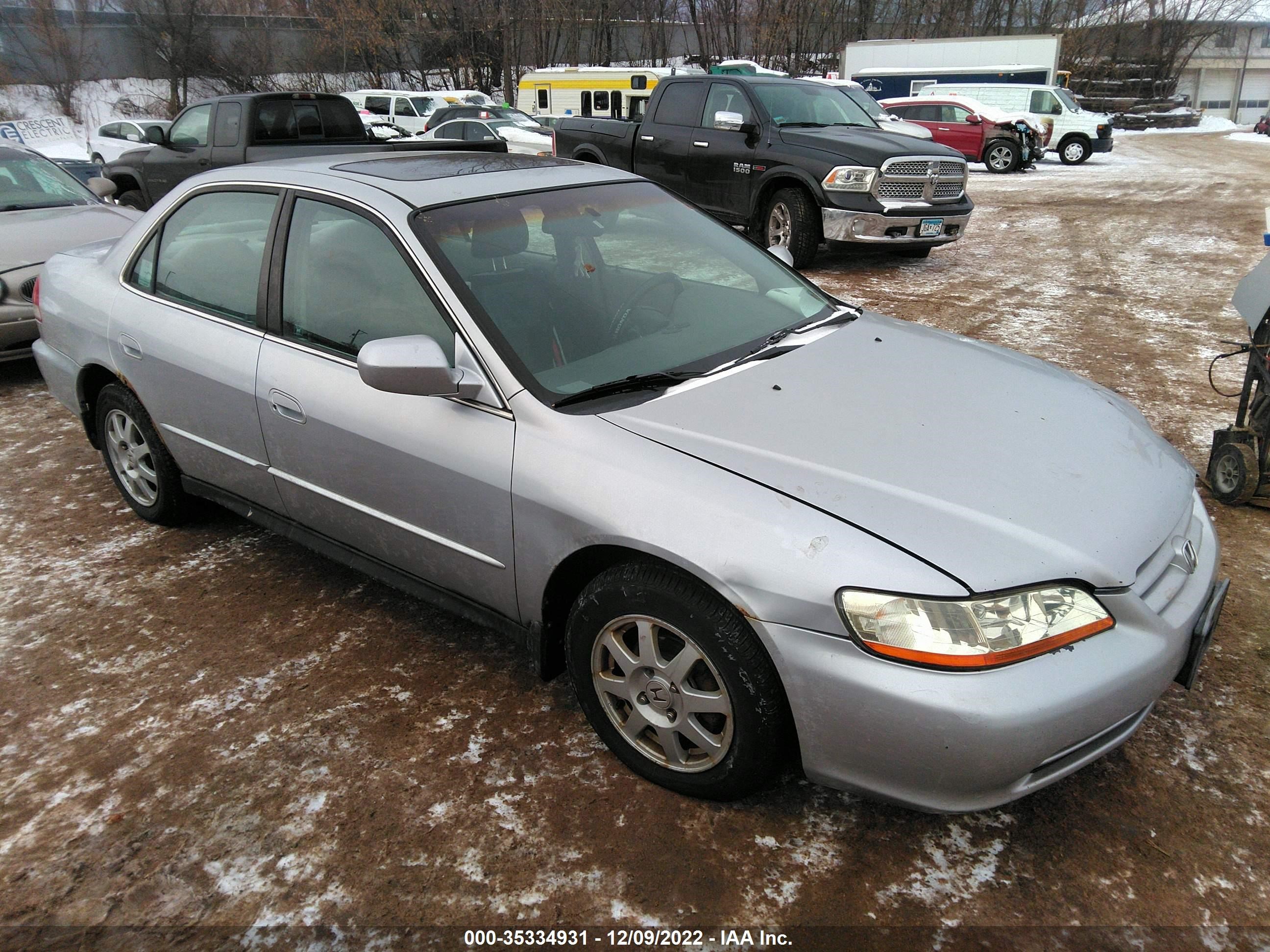 HONDA ACCORD 2002 1hgcg66832a174877