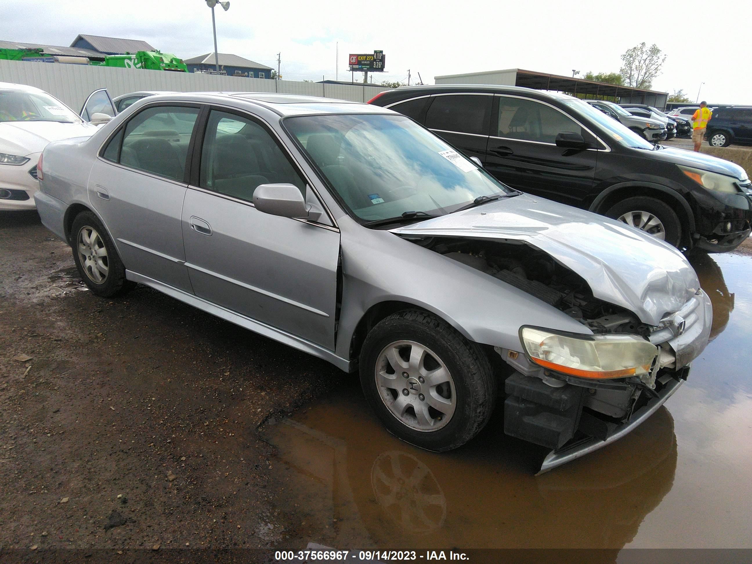 HONDA ACCORD 2002 1hgcg66862a129724