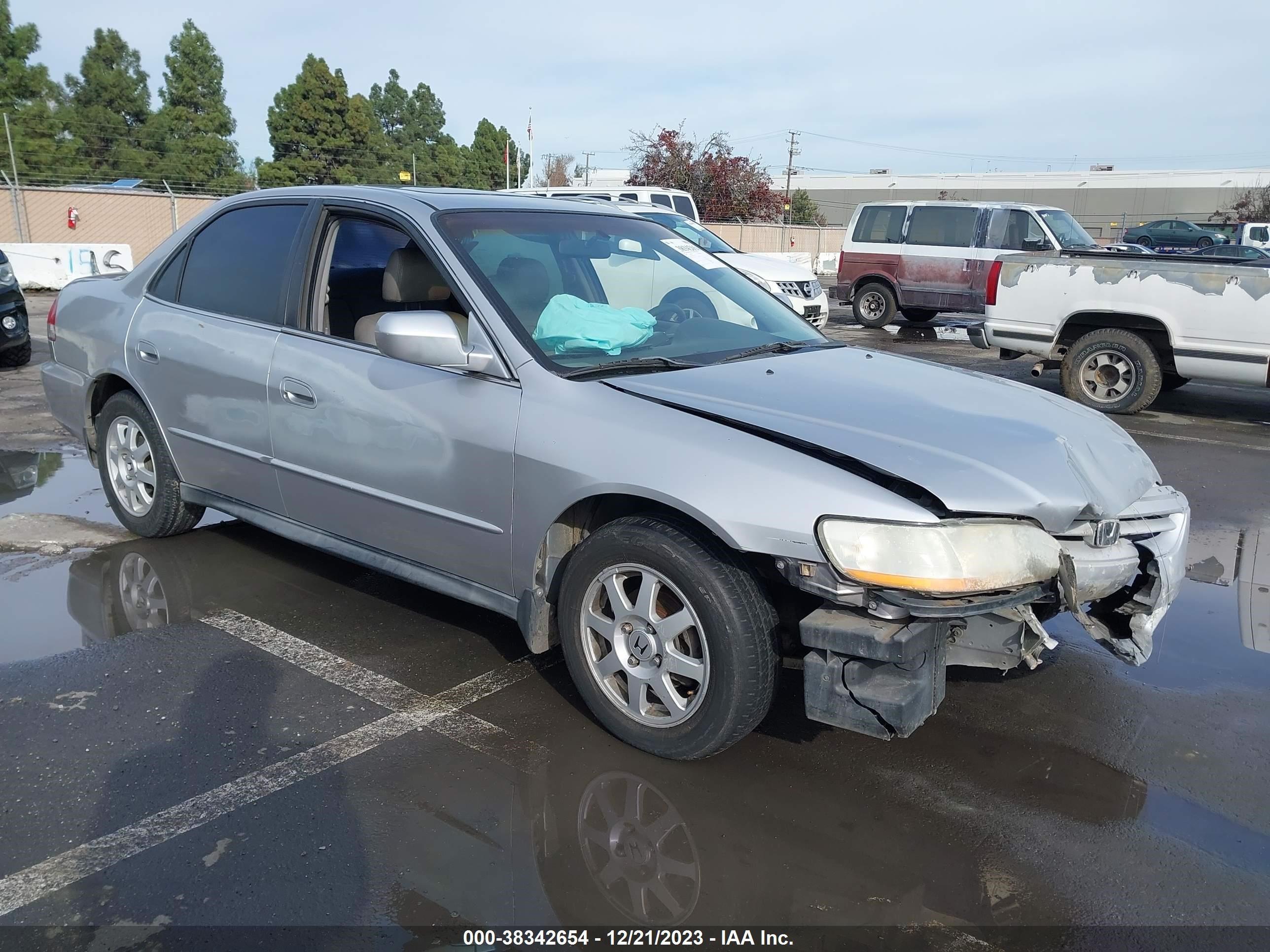 HONDA ACCORD 2002 1hgcg66882a147187