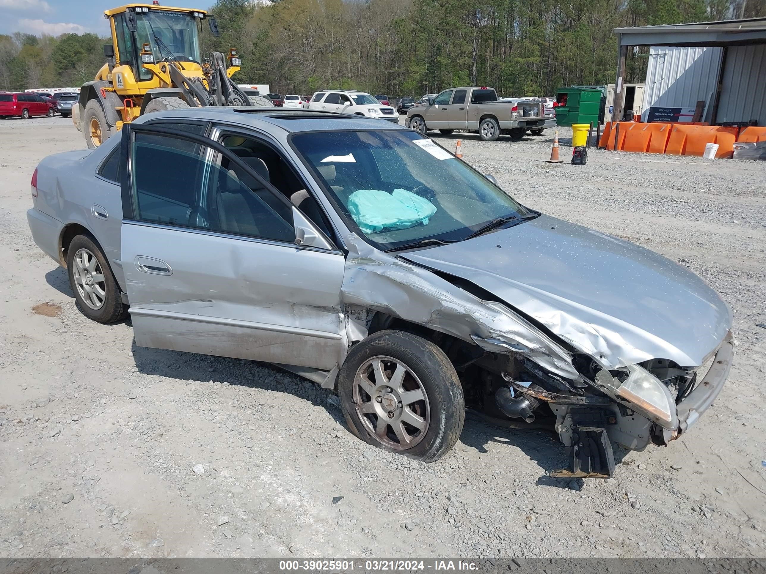 HONDA ACCORD 2002 1hgcg66892a083483