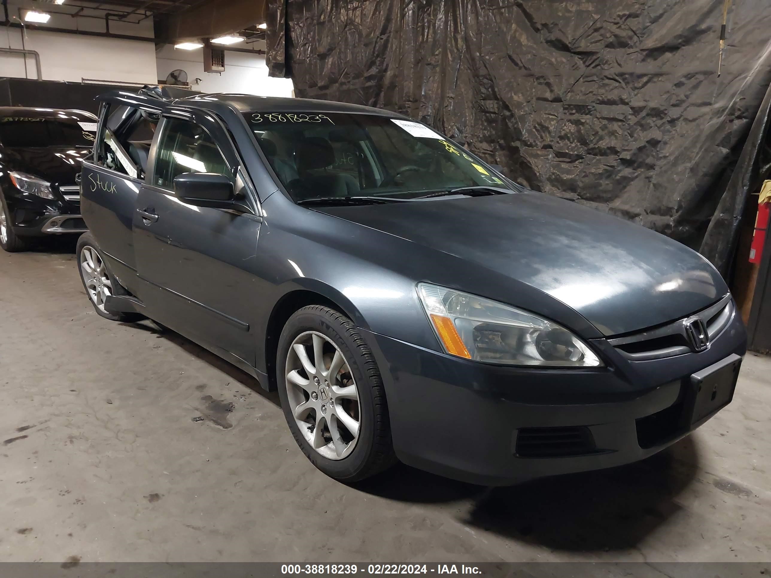 HONDA ACCORD 2007 1hgcm56337a075121