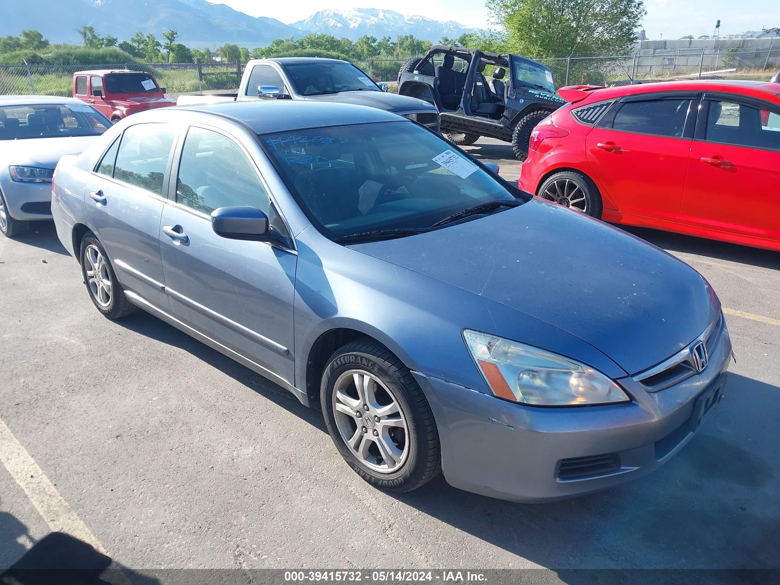 HONDA ACCORD 2007 1hgcm56337a125225