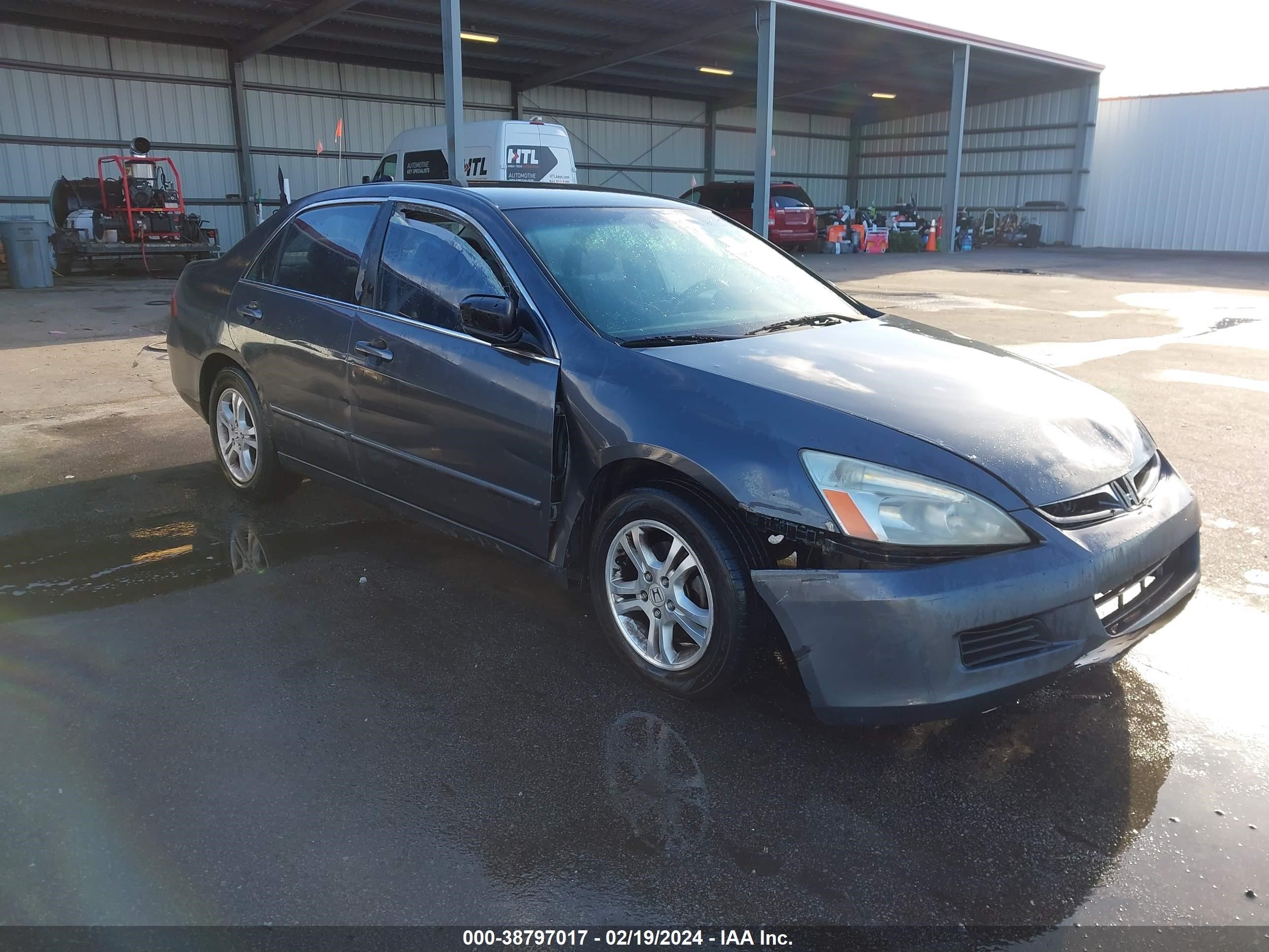 HONDA ACCORD 2007 1hgcm56347a171209