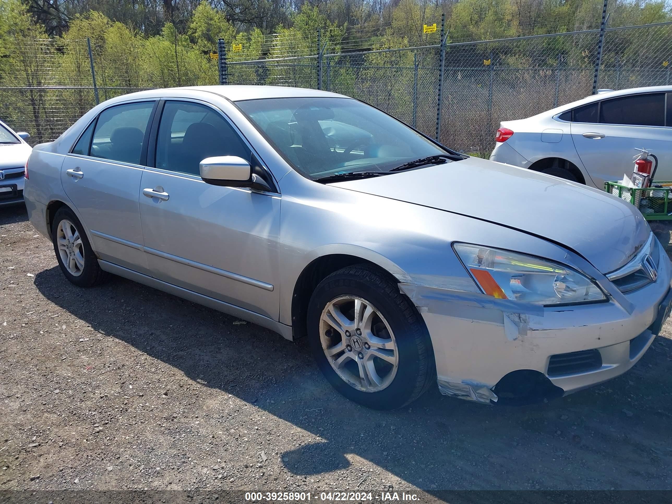 HONDA ACCORD 2007 1hgcm56367a028021