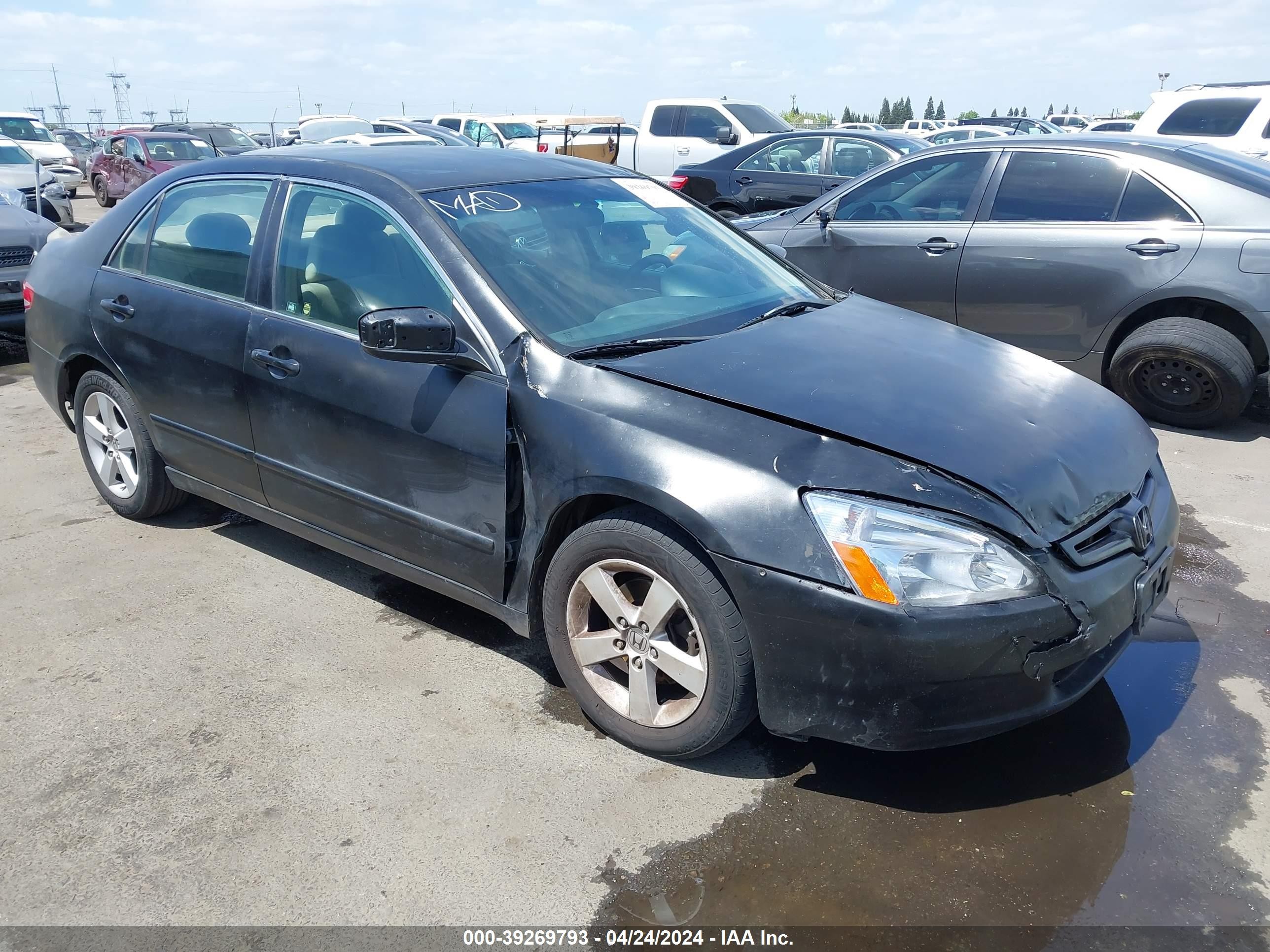 HONDA ACCORD 2003 1hgcm56383a010436