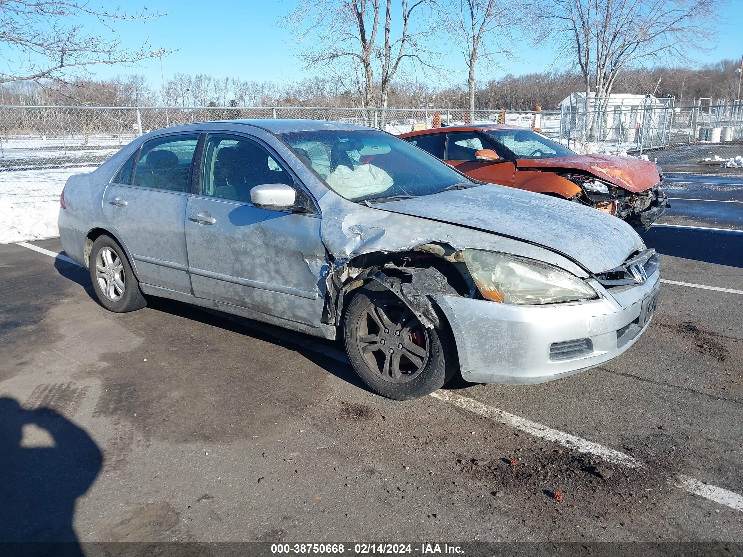 HONDA ACCORD 2007 1hgcm56387a110901