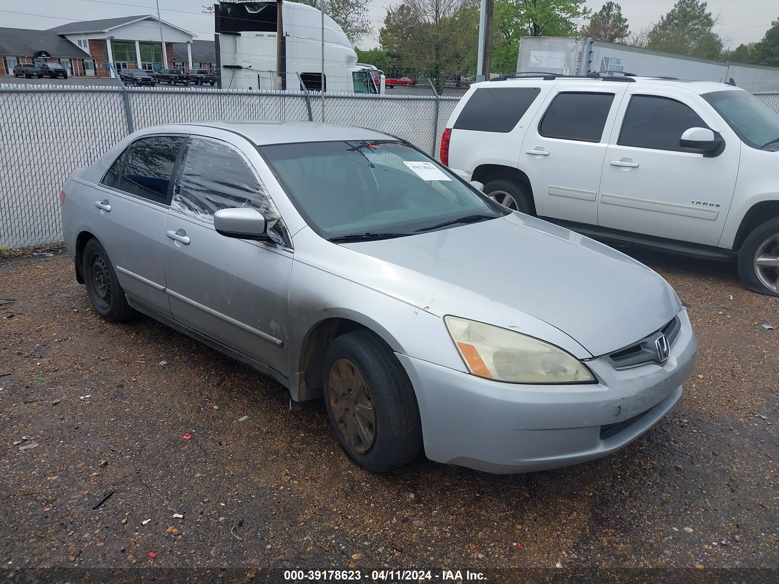 HONDA ACCORD 2003 1hgcm56423a096092