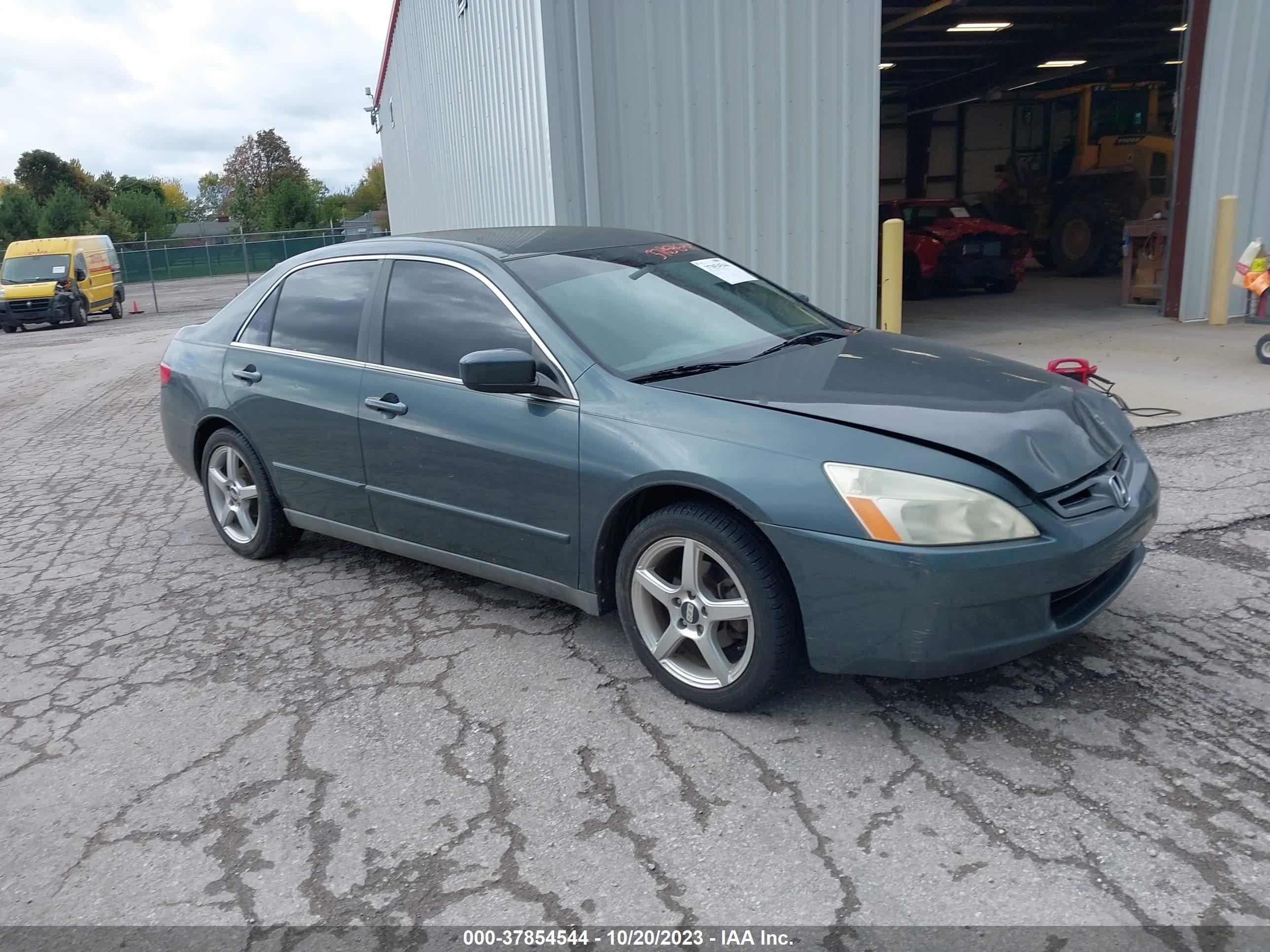 HONDA ACCORD 2005 1hgcm56445a093519