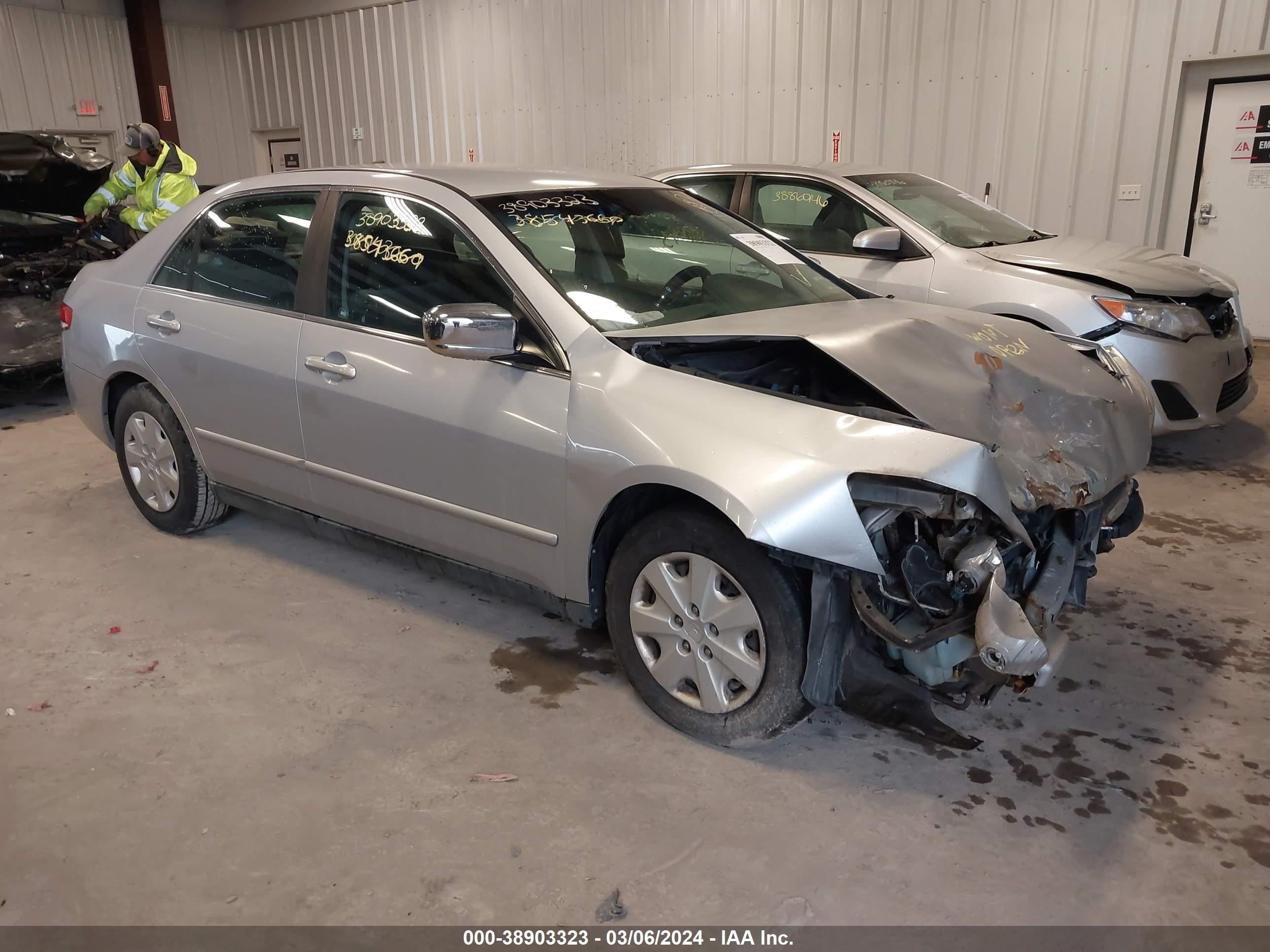 HONDA ACCORD 2004 1hgcm56484a143756