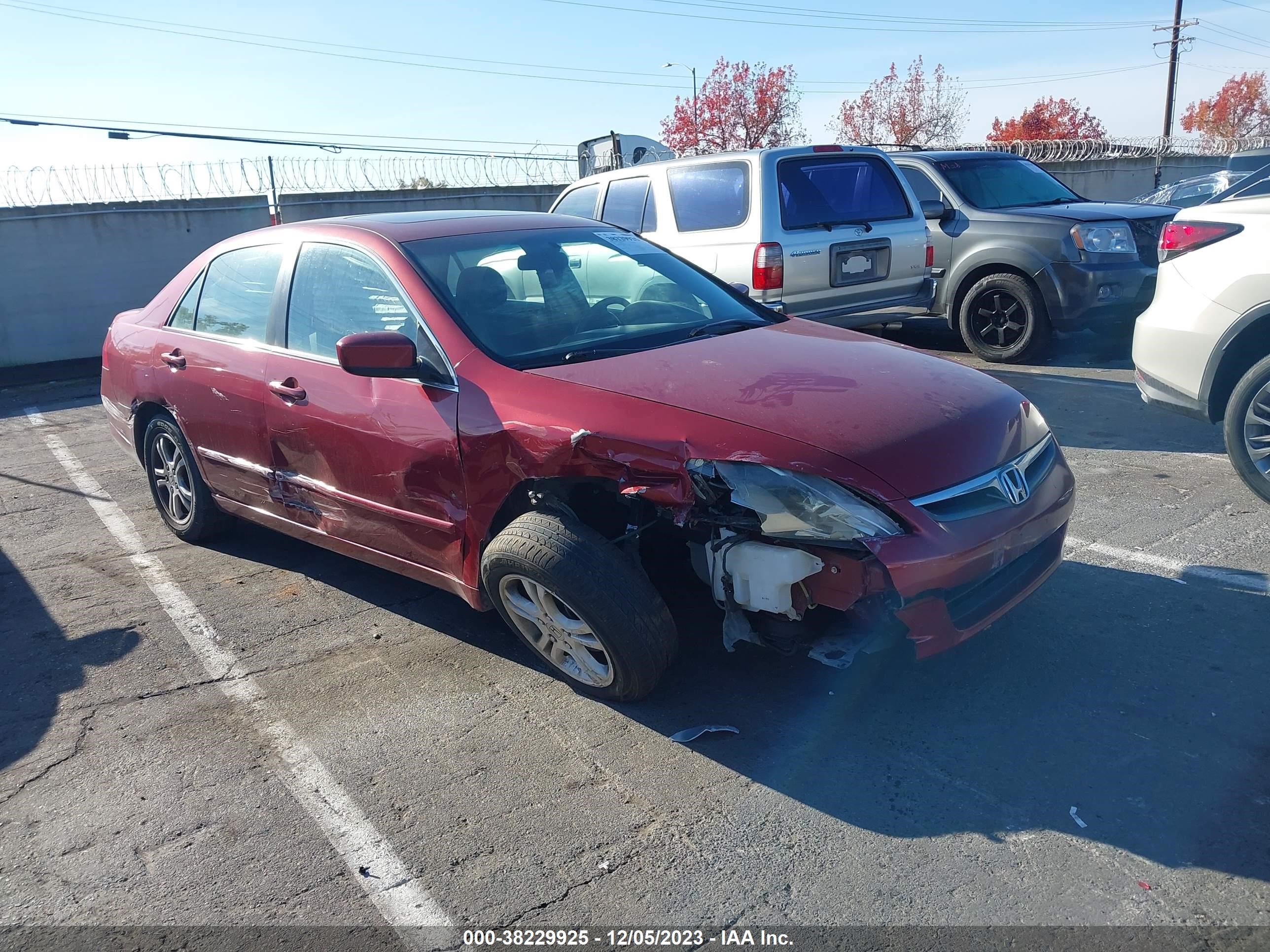 HONDA ACCORD 2007 1hgcm56717a207506