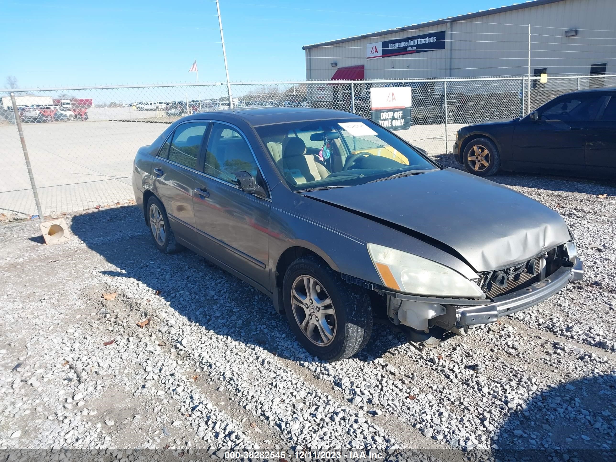 HONDA ACCORD 2007 1hgcm56727a050715