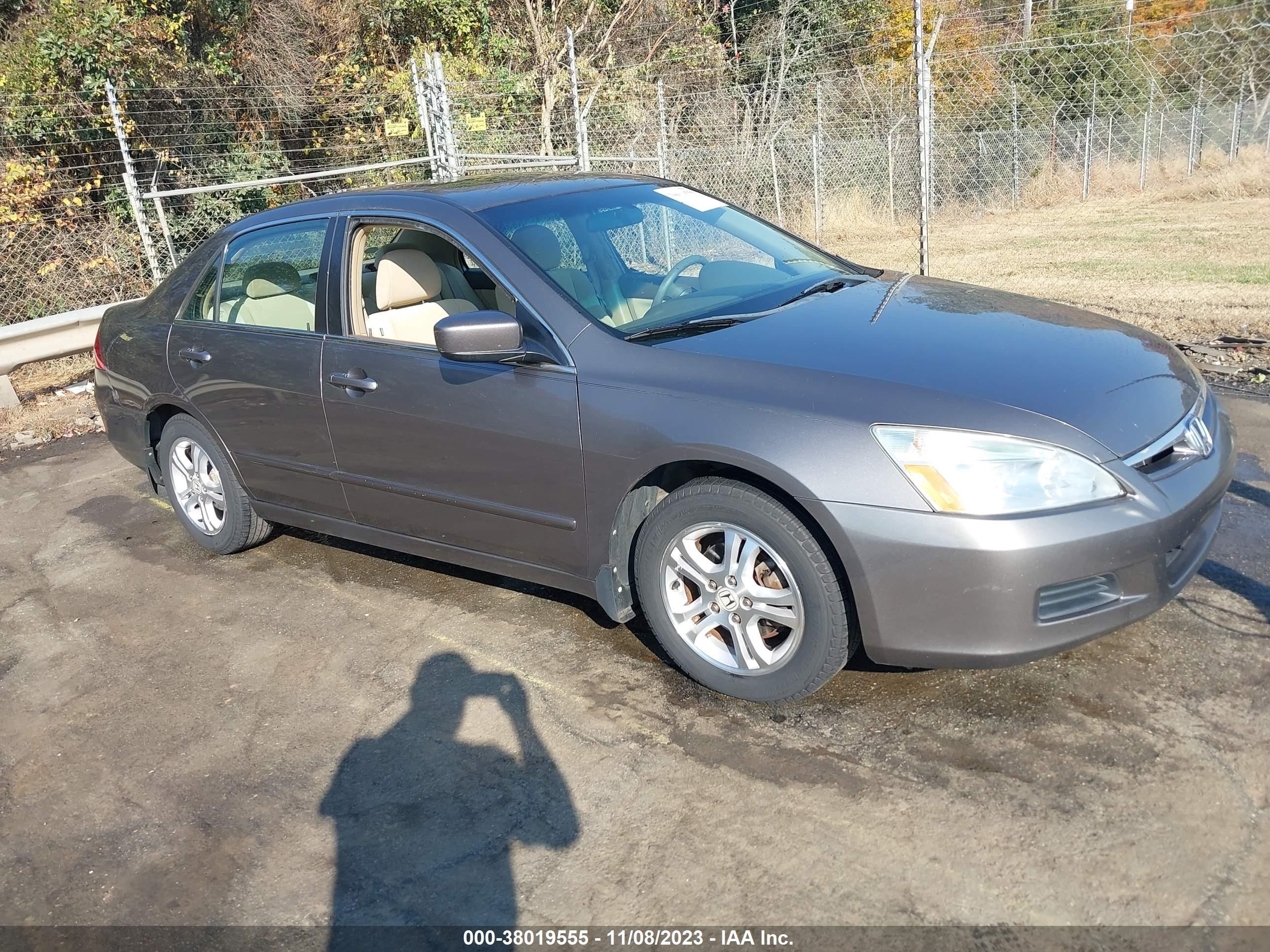 HONDA ACCORD 2007 1hgcm56727a202945