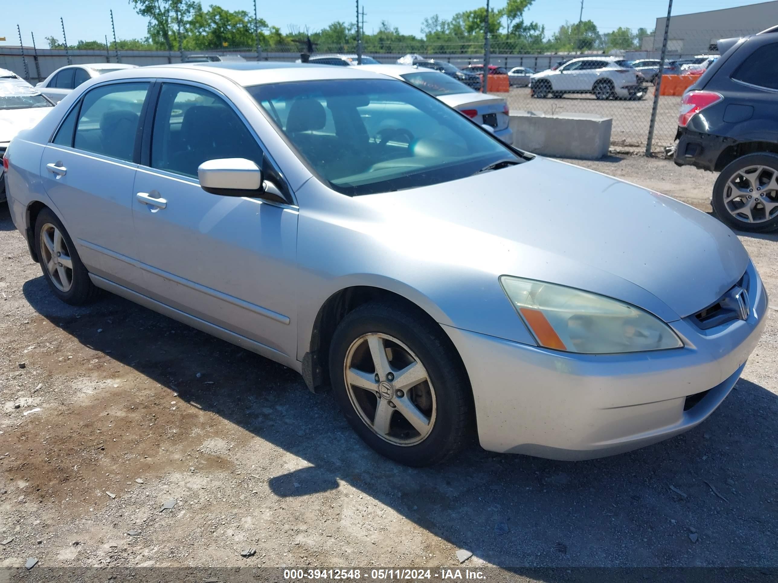 HONDA ACCORD 2004 1hgcm56744a148558