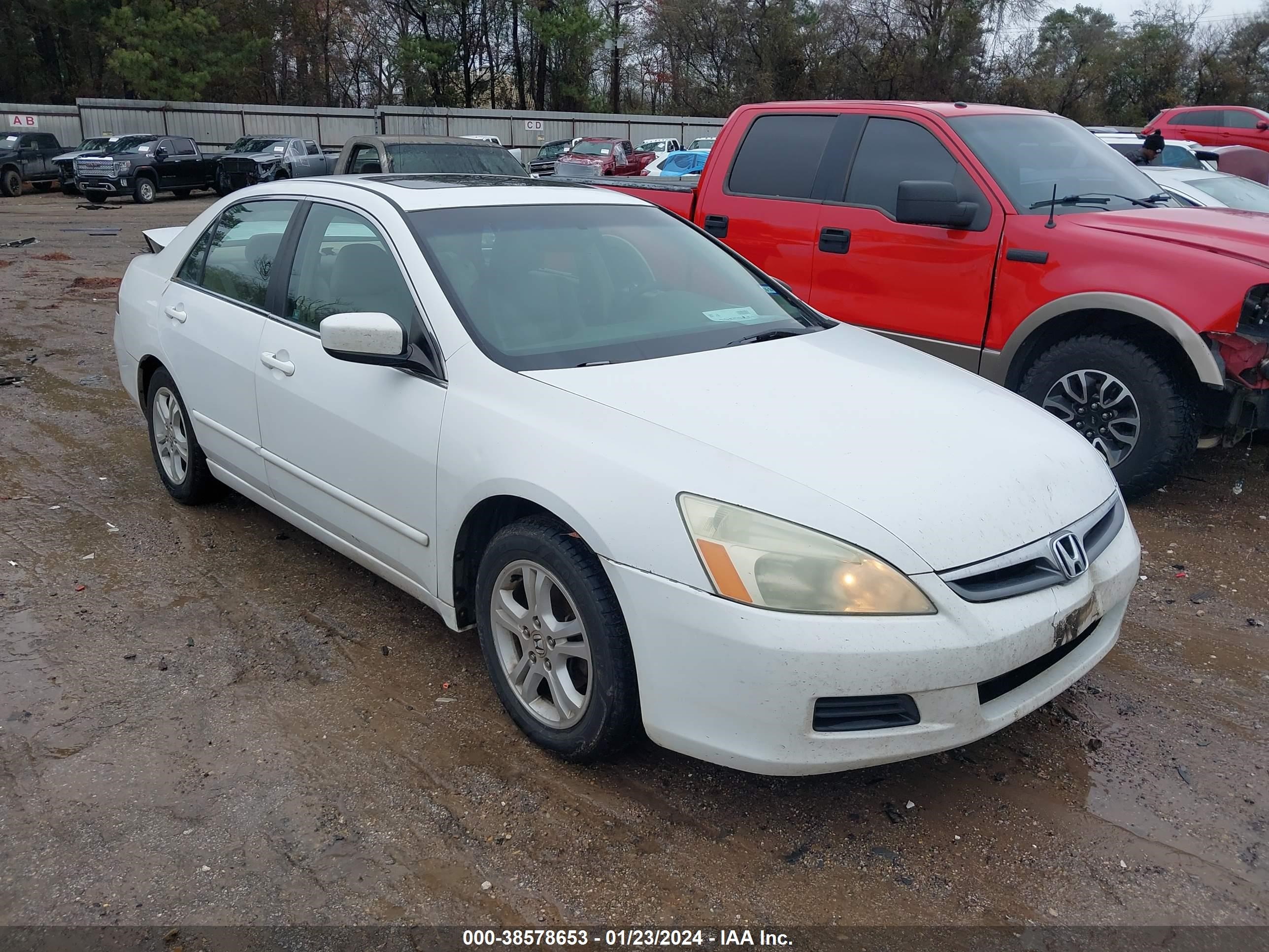 HONDA ACCORD 2006 1hgcm56746a061116