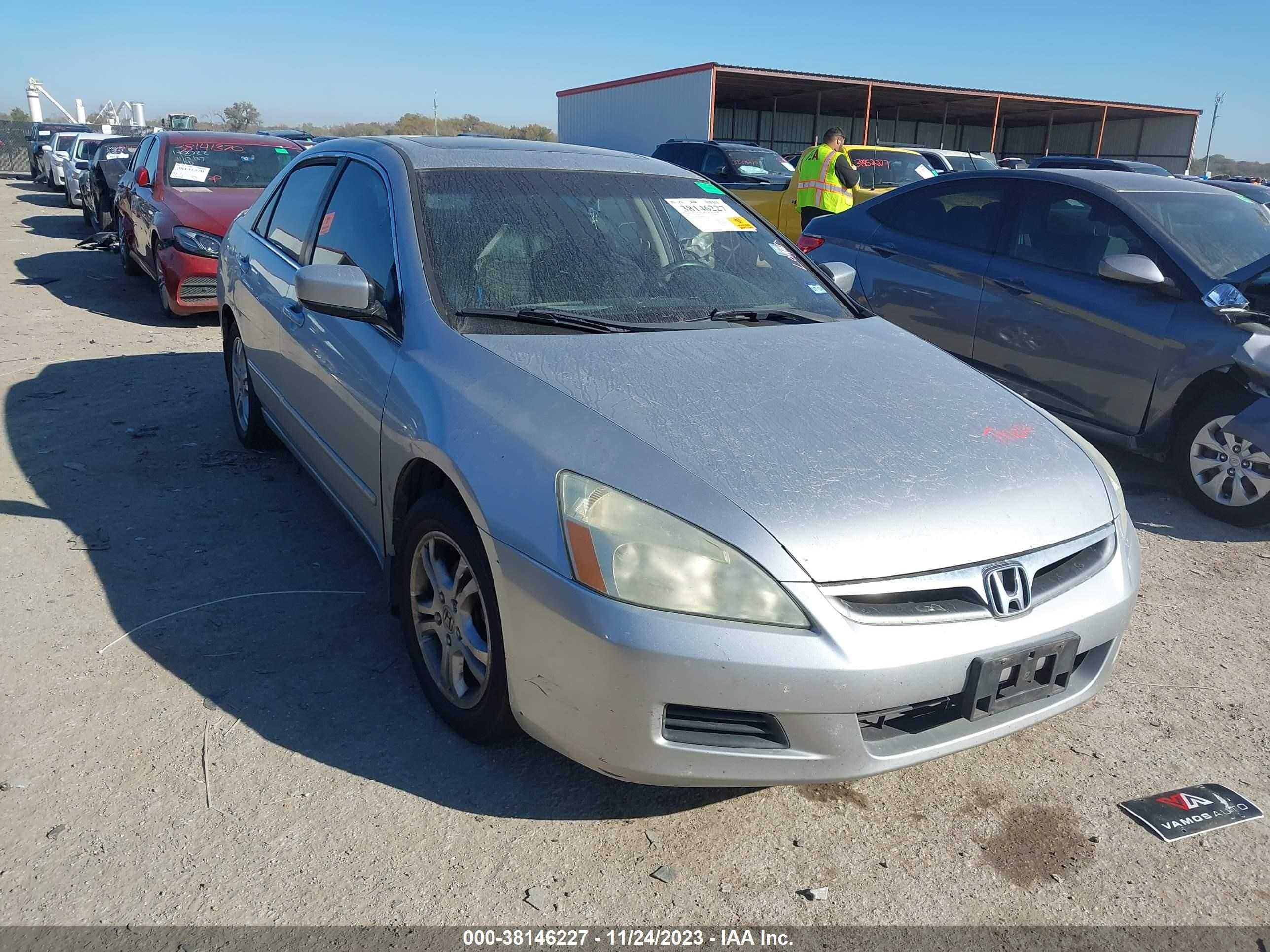 HONDA ACCORD 2006 1hgcm56756a160446