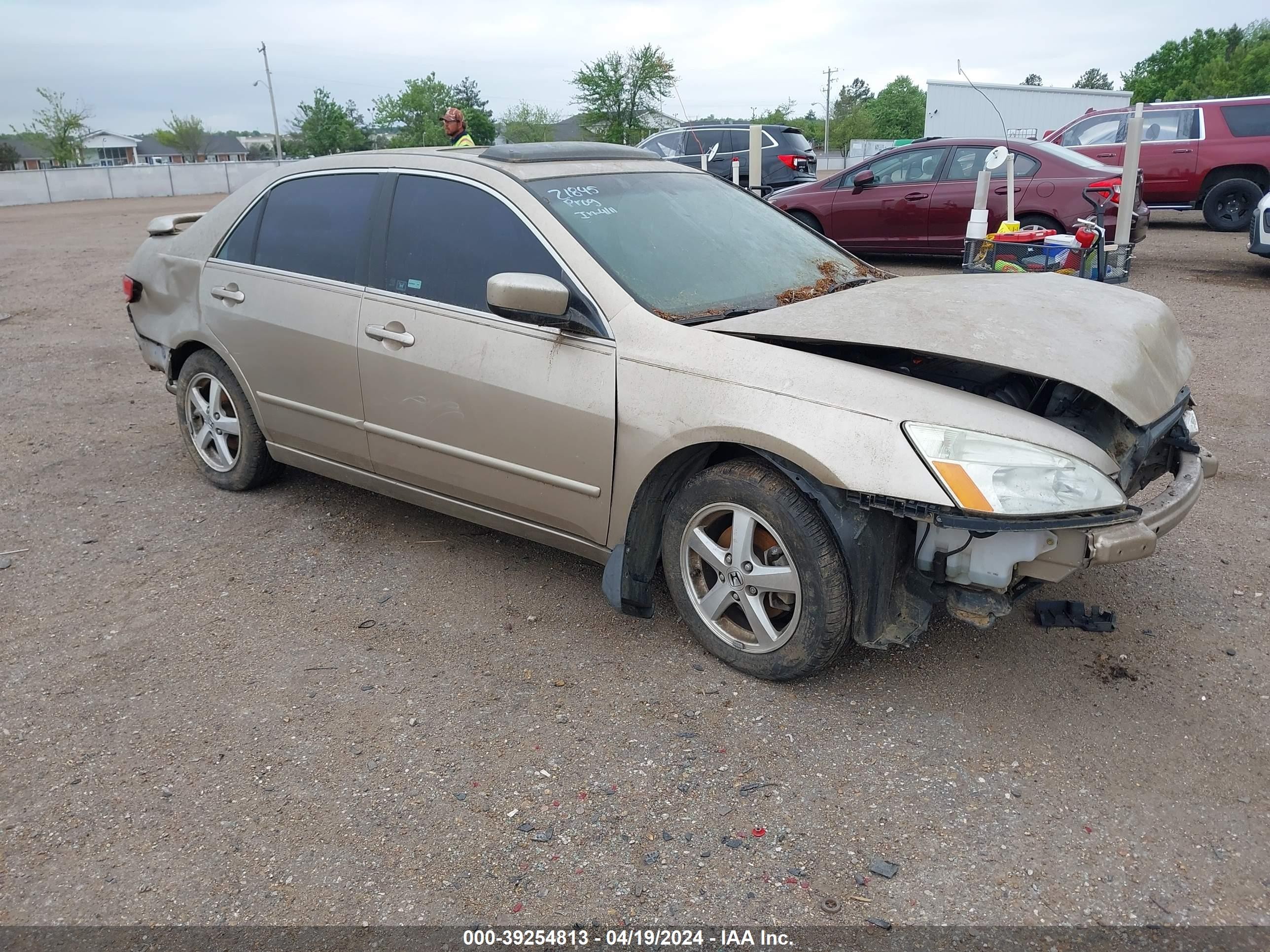 HONDA ACCORD 2005 1hgcm56775a084811