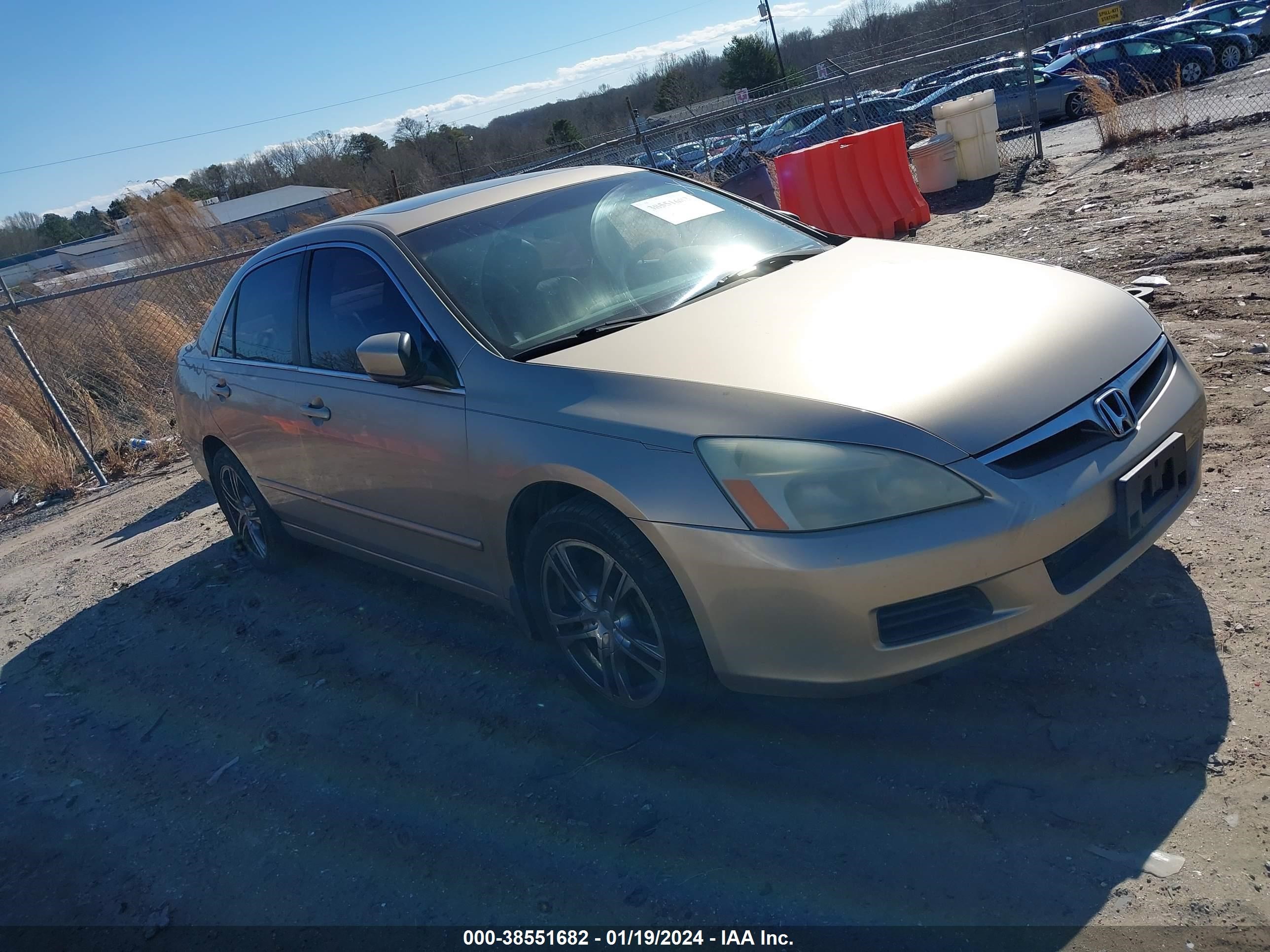 HONDA ACCORD 2007 1hgcm56807a066615