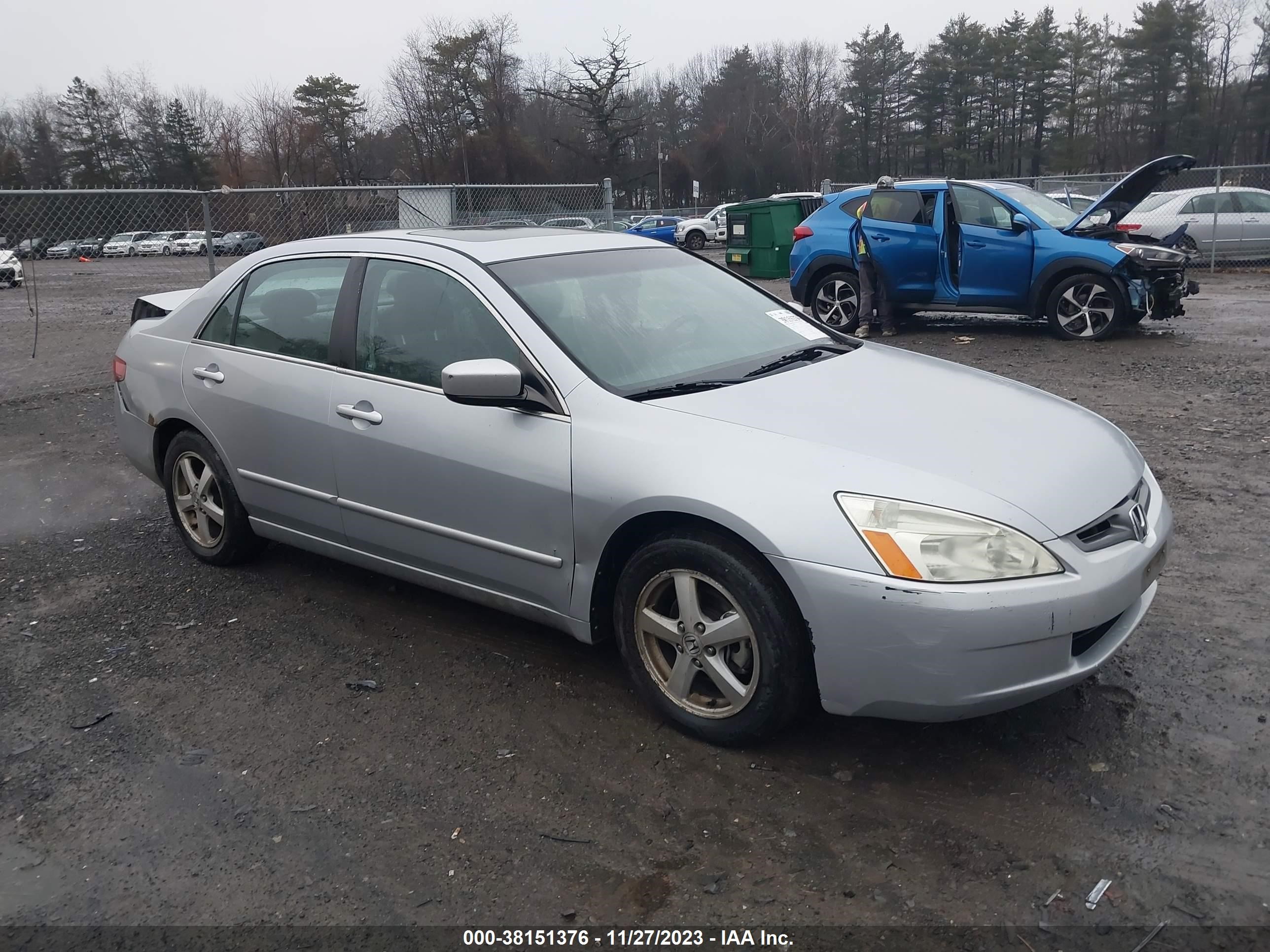 HONDA ACCORD 2005 1hgcm56815a083744