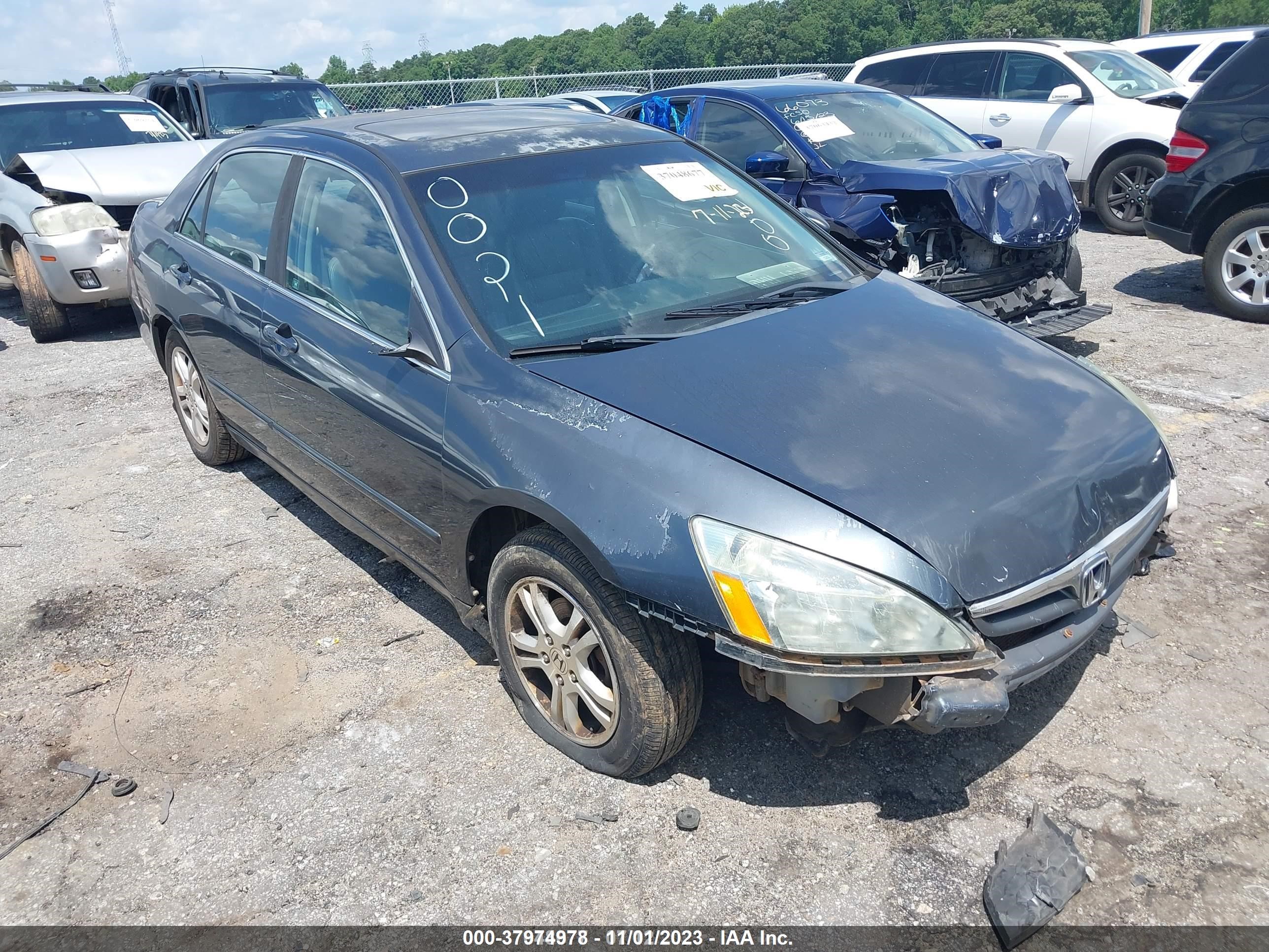 HONDA ACCORD 2007 1hgcm56817a120021