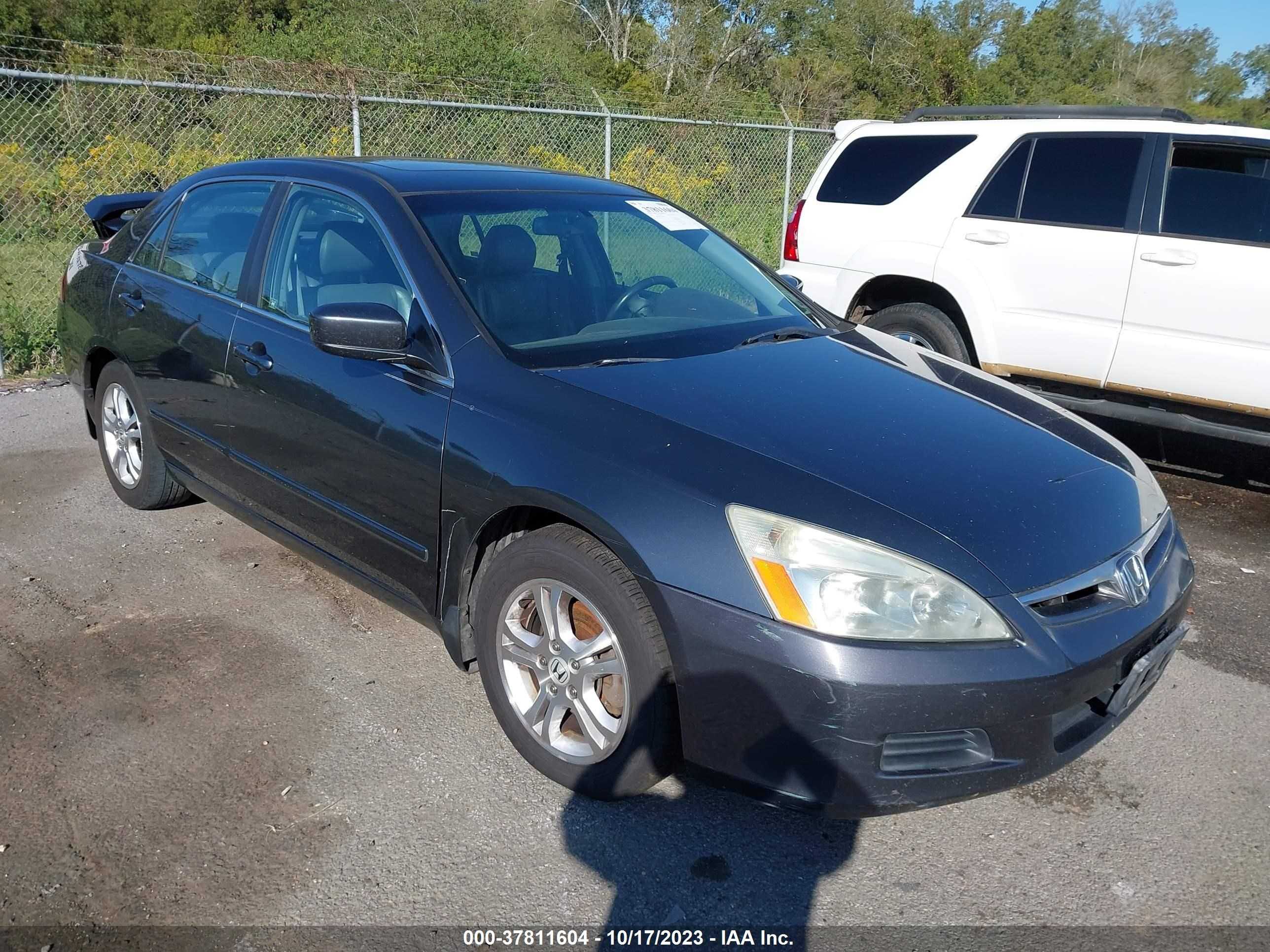 HONDA ACCORD 2007 1hgcm56817a161636