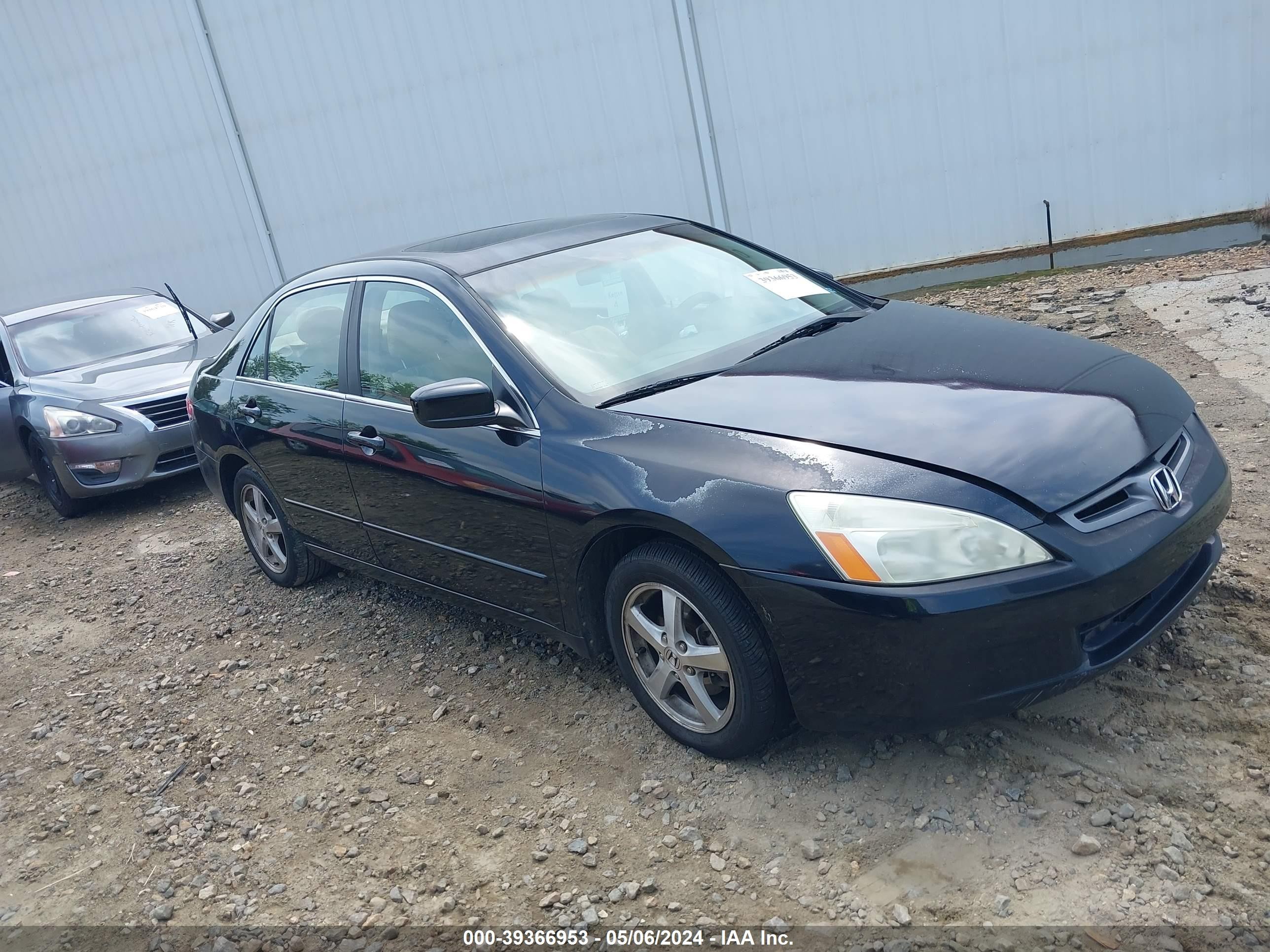 HONDA ACCORD 2004 1hgcm56824a177372