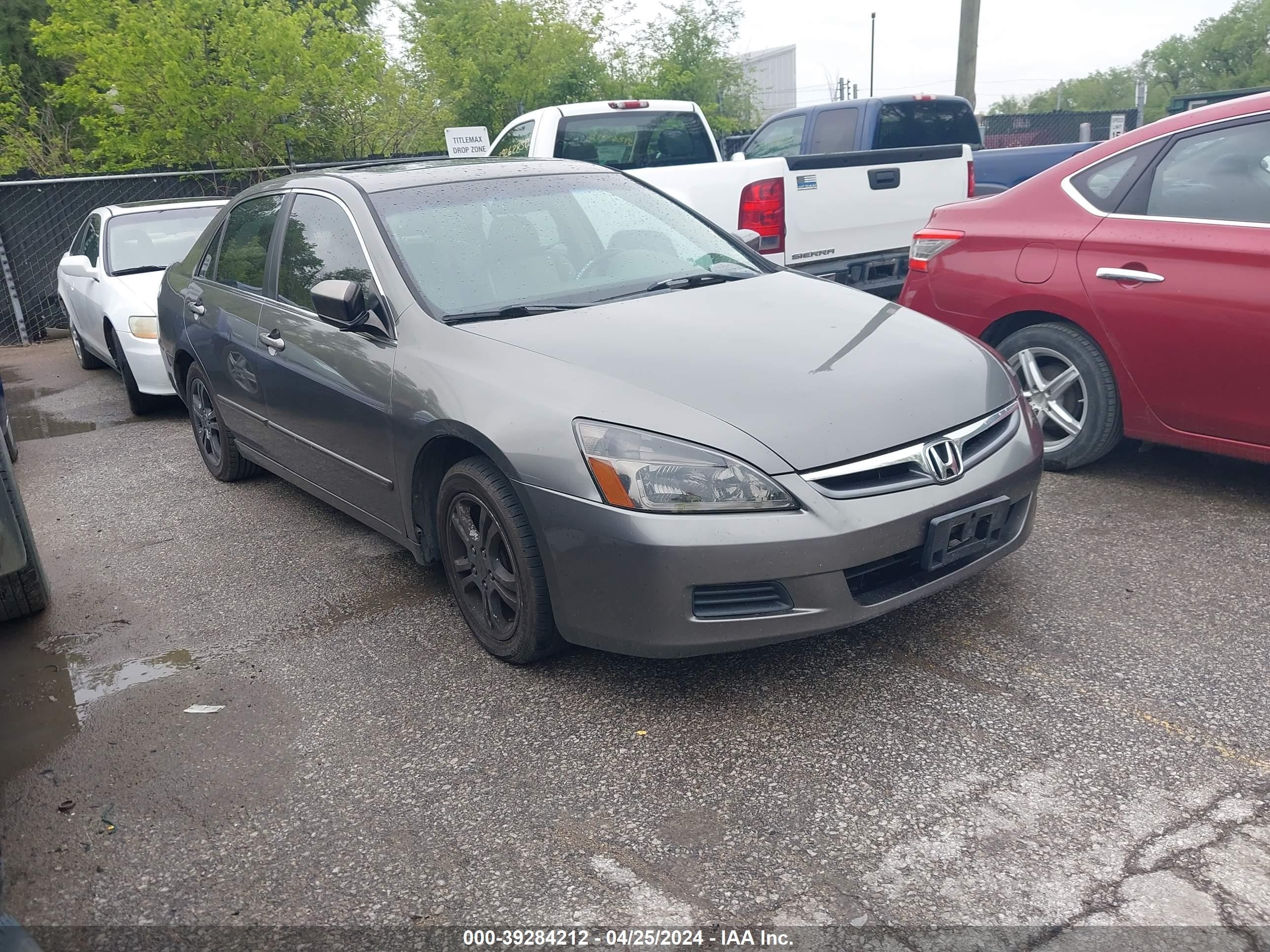 HONDA ACCORD 2006 1hgcm56836a057082