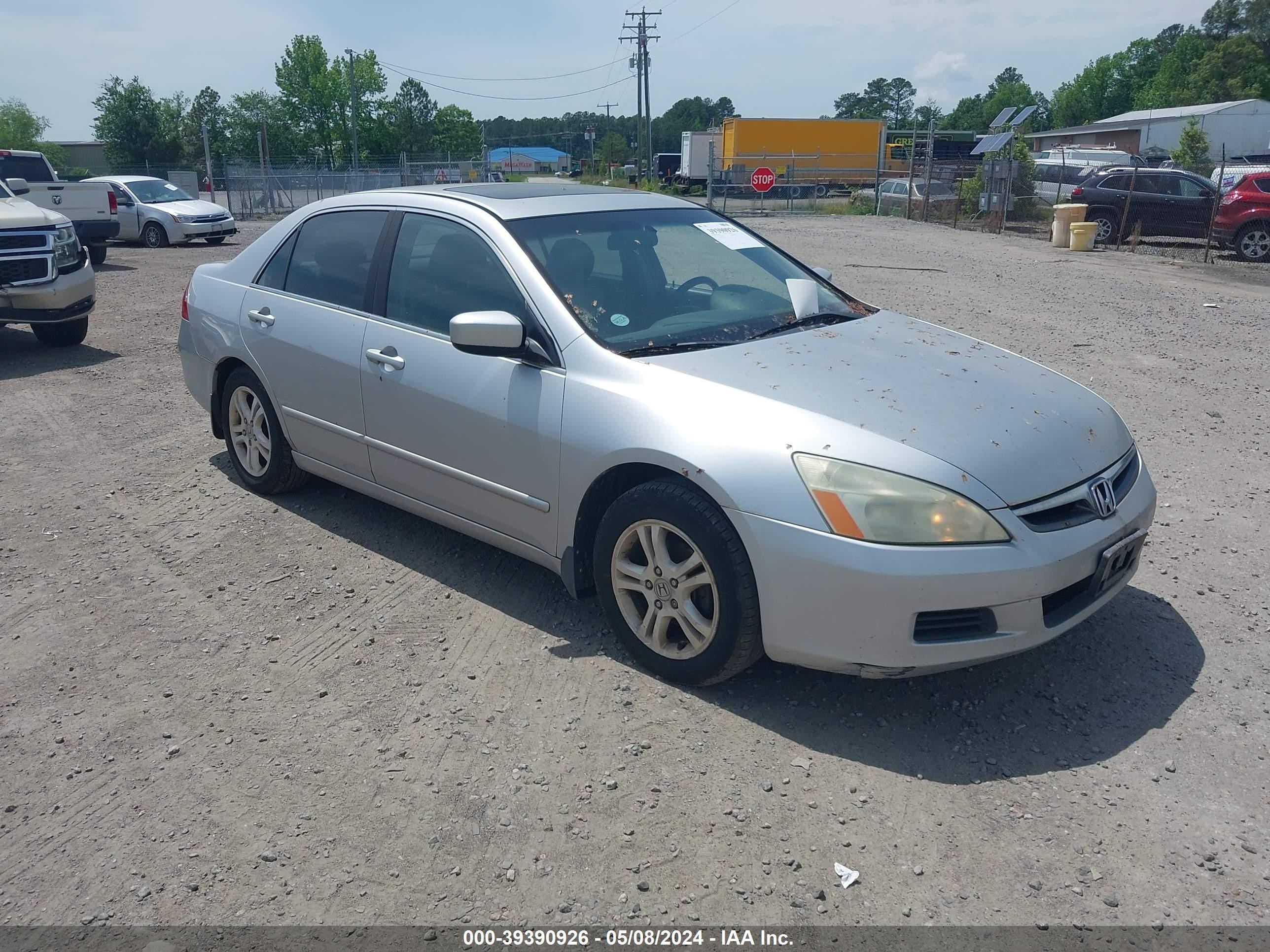 HONDA ACCORD 2007 1hgcm56837a080735