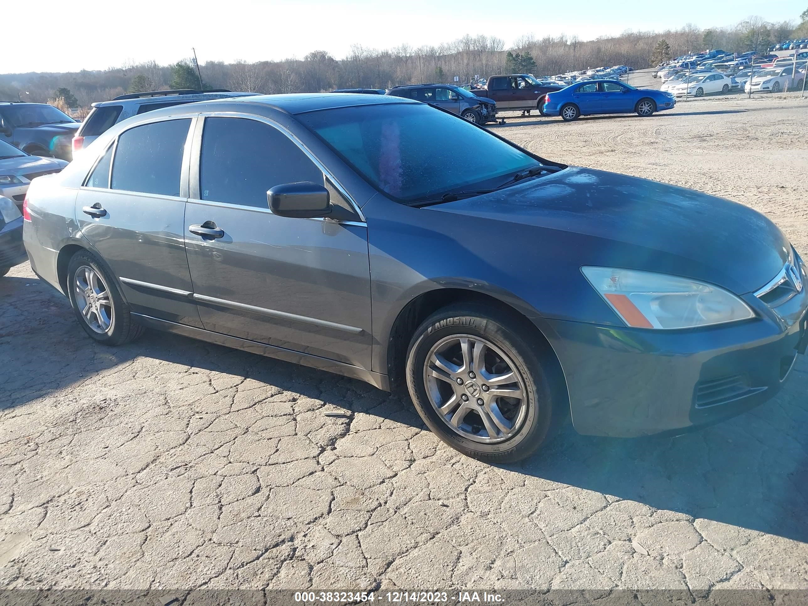 HONDA ACCORD 2006 1hgcm56846a158504