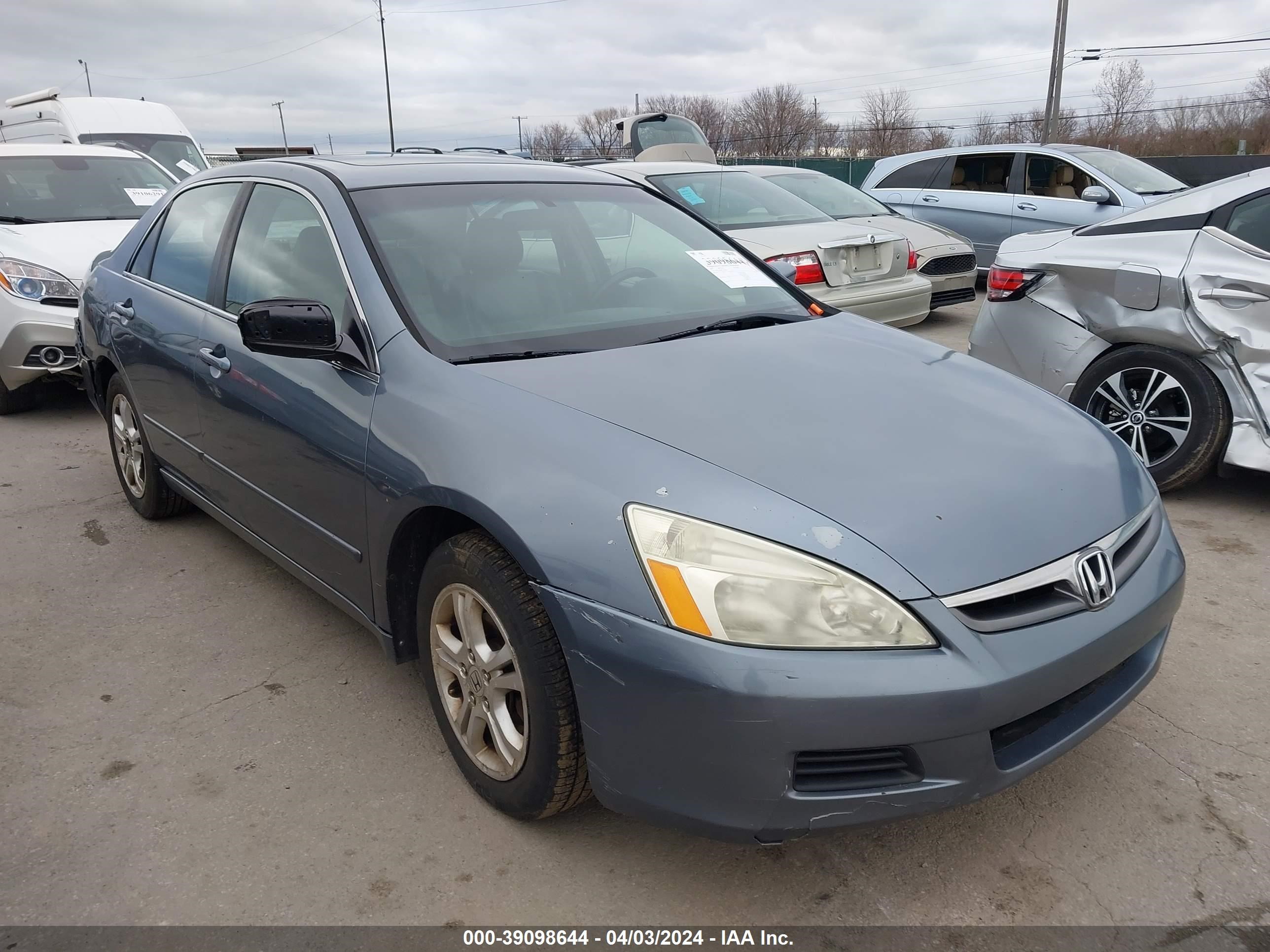 HONDA ACCORD 2007 1hgcm56847a126430