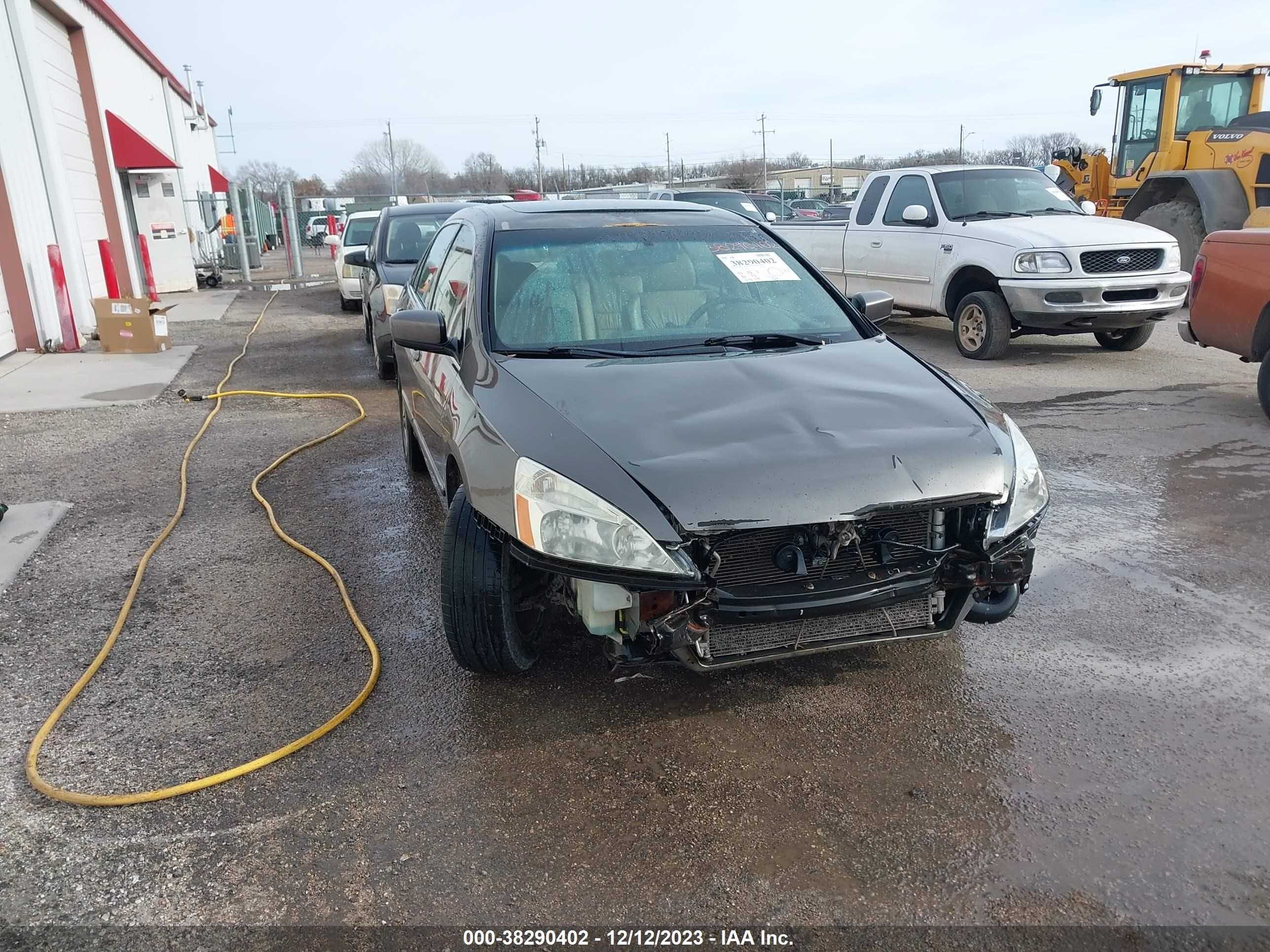 HONDA ACCORD 2007 1hgcm56857a015420