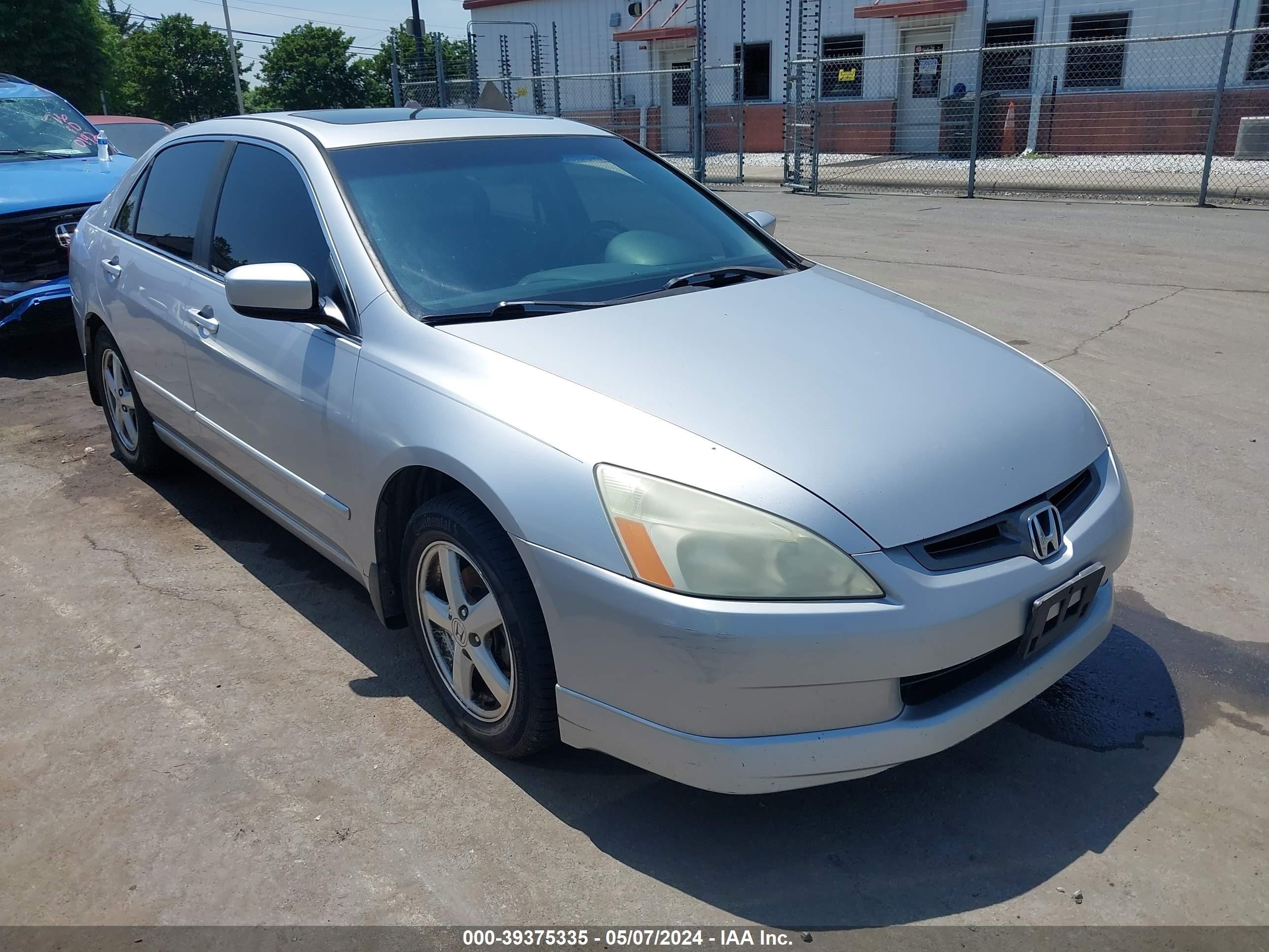 HONDA ACCORD 2005 1hgcm56875a066706