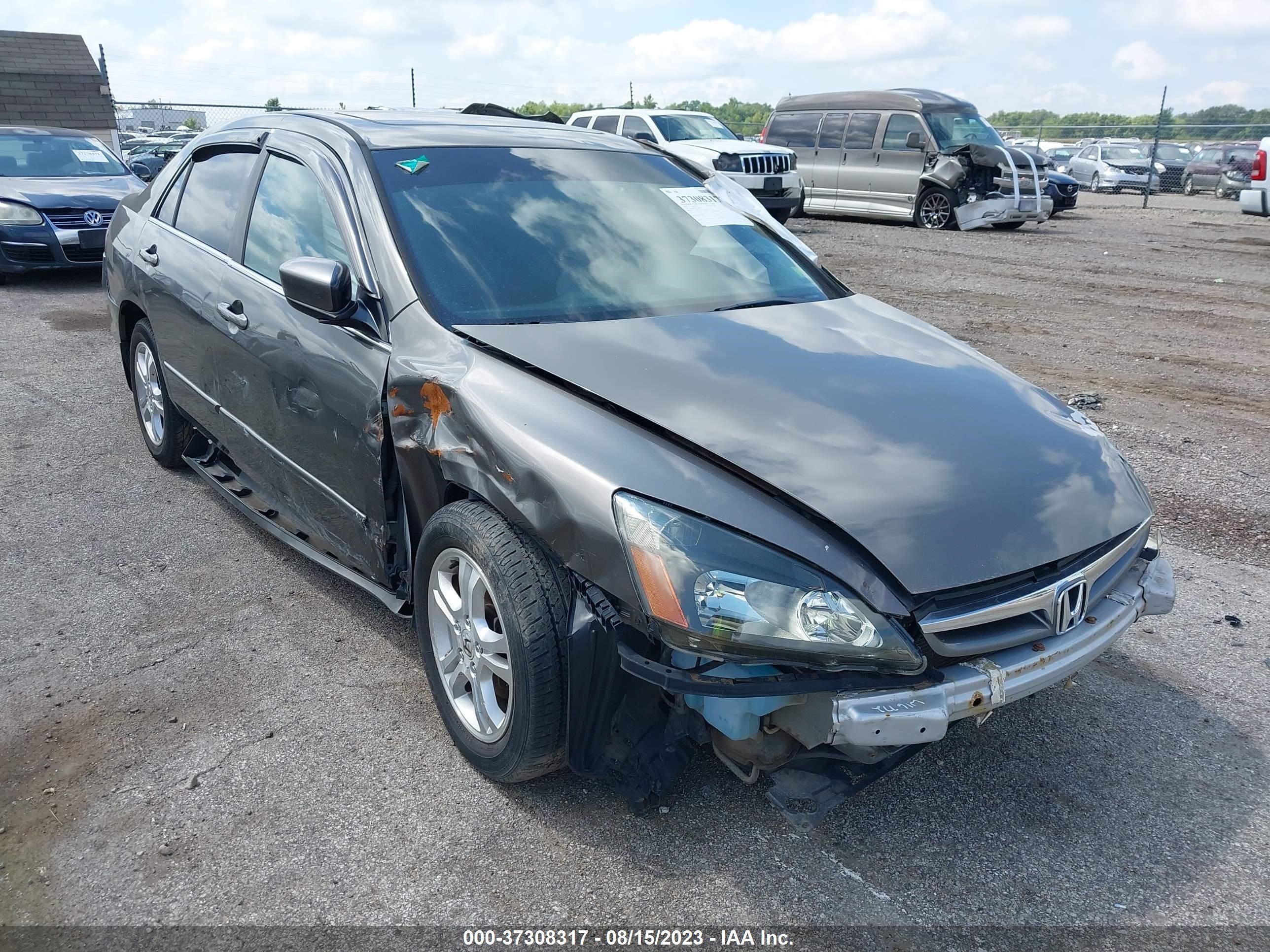 HONDA ACCORD 2006 1hgcm56876a088304