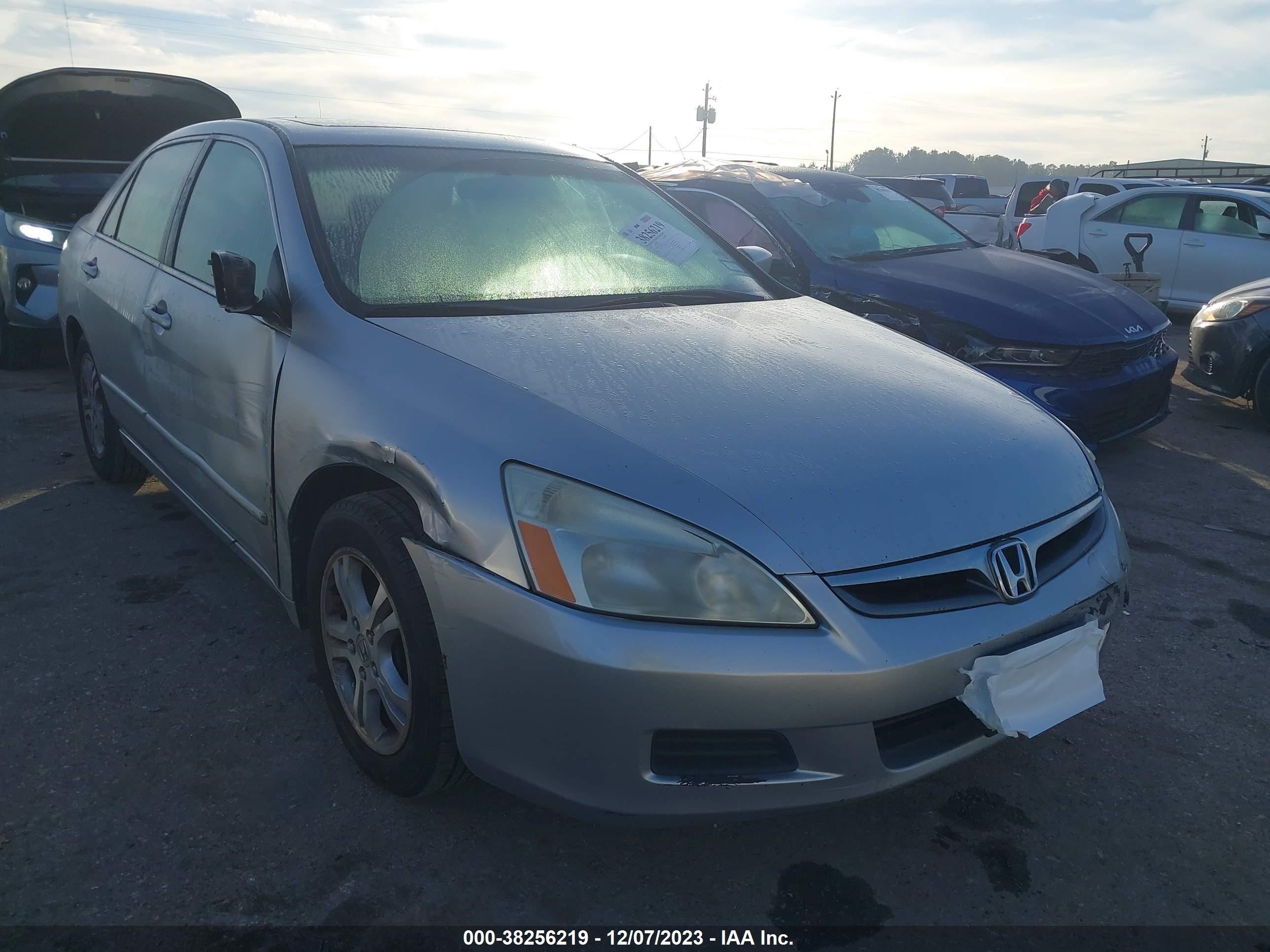 HONDA ACCORD 2007 1hgcm56877a113901