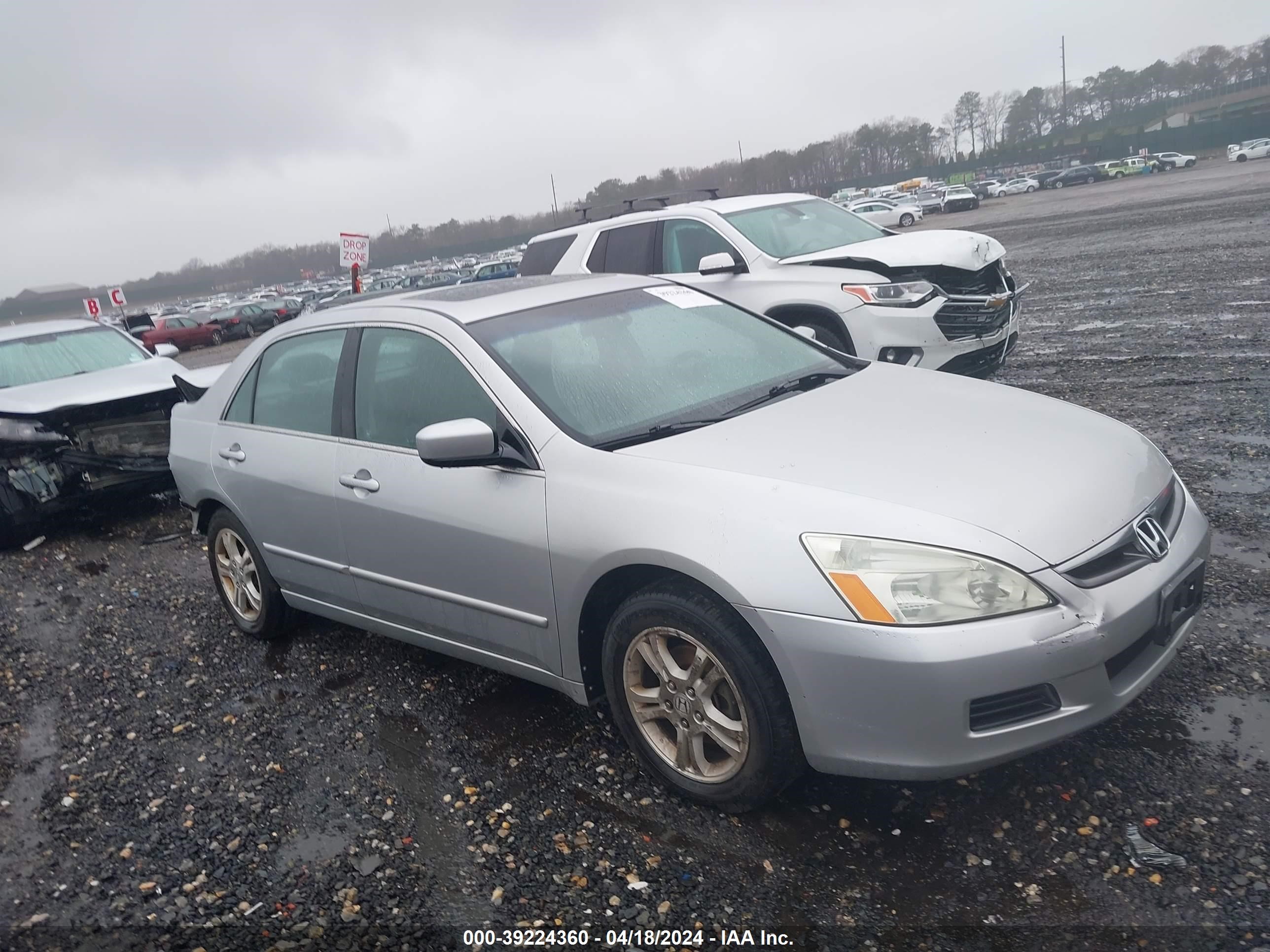 HONDA ACCORD 2007 1hgcm56877a165710